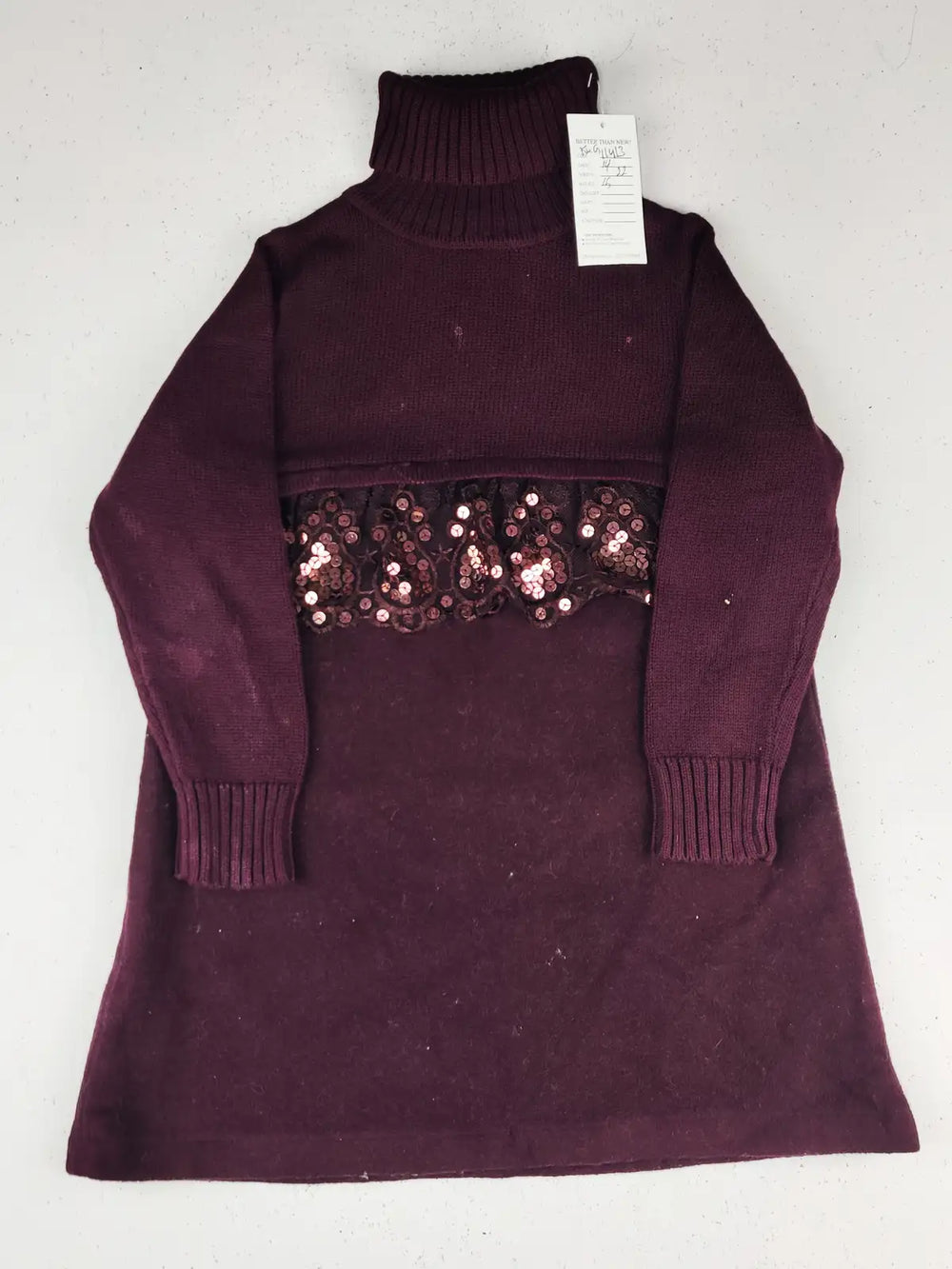 Buy online pre-used pre-loved 100% authentic & Original branded Unknown Brand (KWG-11413) available in Pakistan. Top international brands avilable.