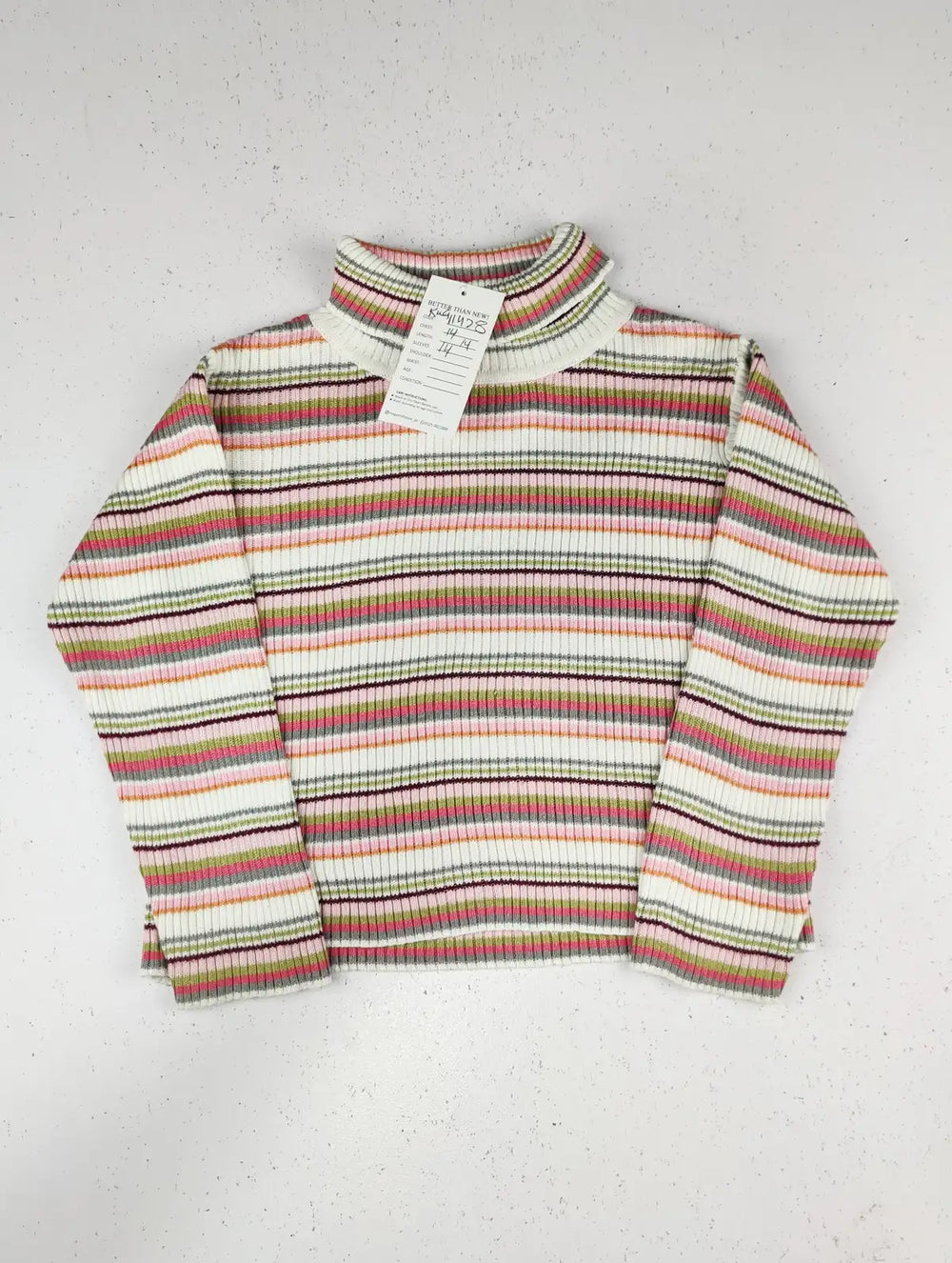 Buy online pre-used pre-loved 100% authentic & Original branded Unknown Brand (KWG-11428) available in Pakistan. Top international brands avilable.