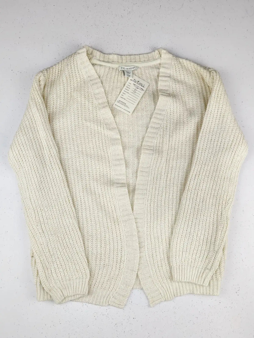 Buy online pre-used pre-loved 100% authentic & Original branded Primark (KWG-11443) available in Pakistan. Top international brands avilable.