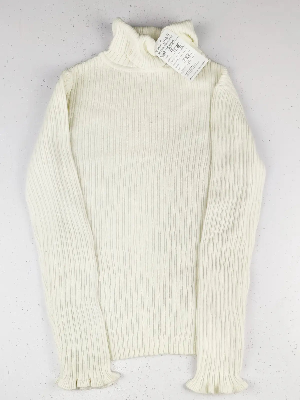 Buy online pre-used pre-loved 100% authentic & Original branded George (KWG-11469) available in Pakistan. Top international brands avilable.