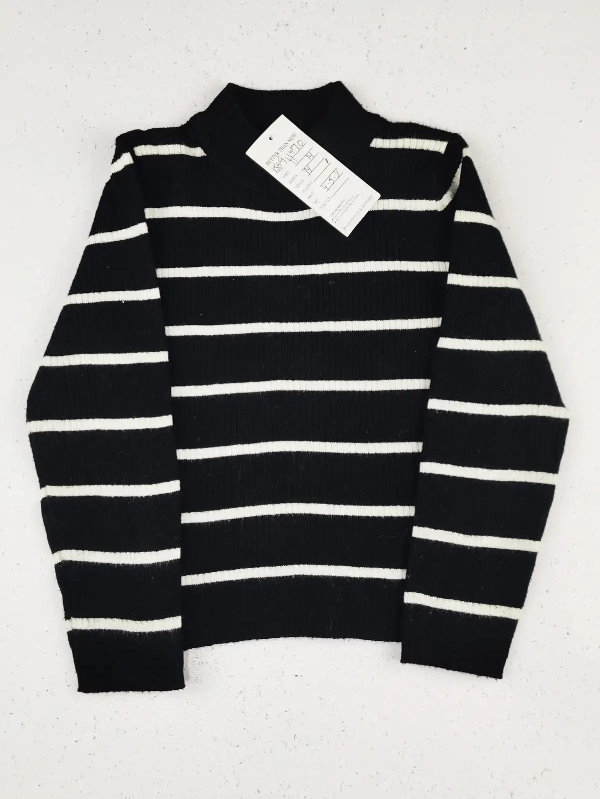 Buy online pre-used pre-loved 100% authentic & Original branded F&F (KWG-11470) available in Pakistan. Top international brands avilable.