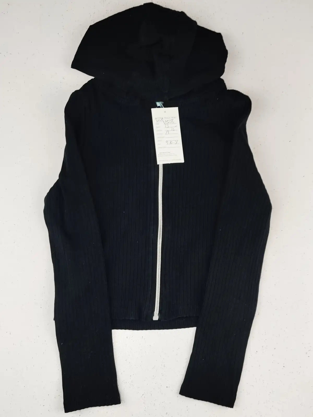 Buy online pre-used pre-loved 100% authentic & Original branded Primark (KWG-11518) available in Pakistan. Top international brands avilable.
