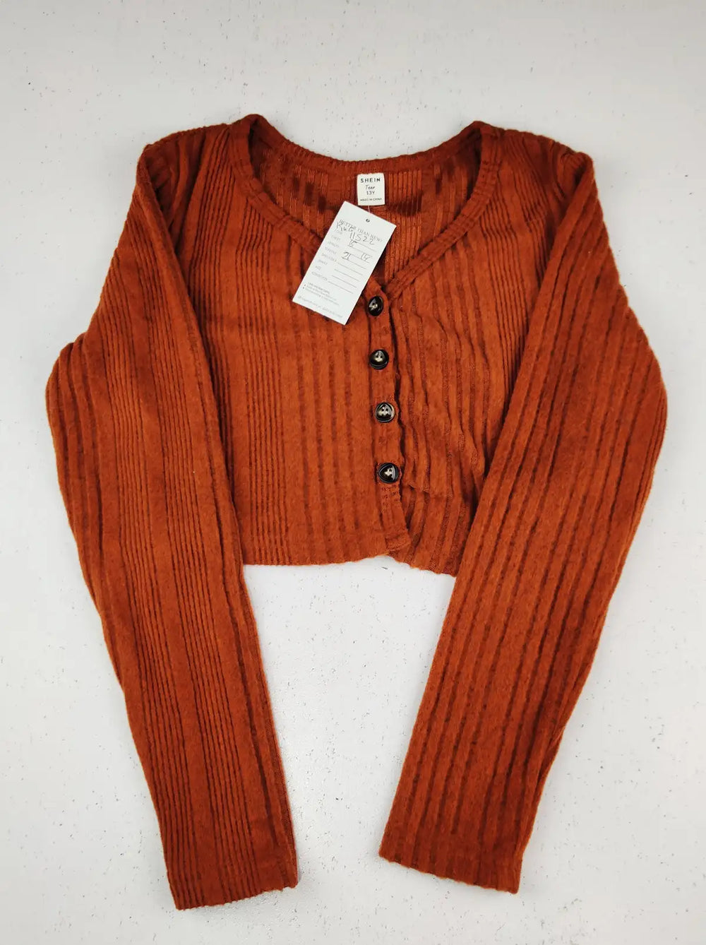 Buy online pre-used pre-loved 100% authentic & Original branded Shein (KWG-11522) available in Pakistan. Top international brands avilable.
