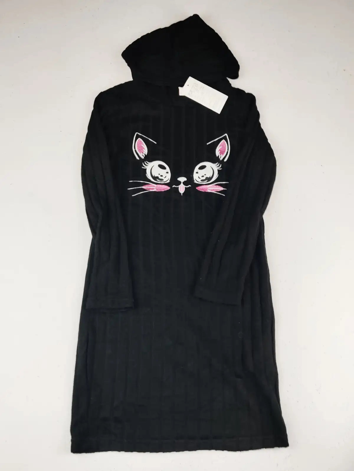 Buy online pre-used pre-loved 100% authentic & Original branded Shein (KWG-11523) available in Pakistan. Top international brands avilable.
