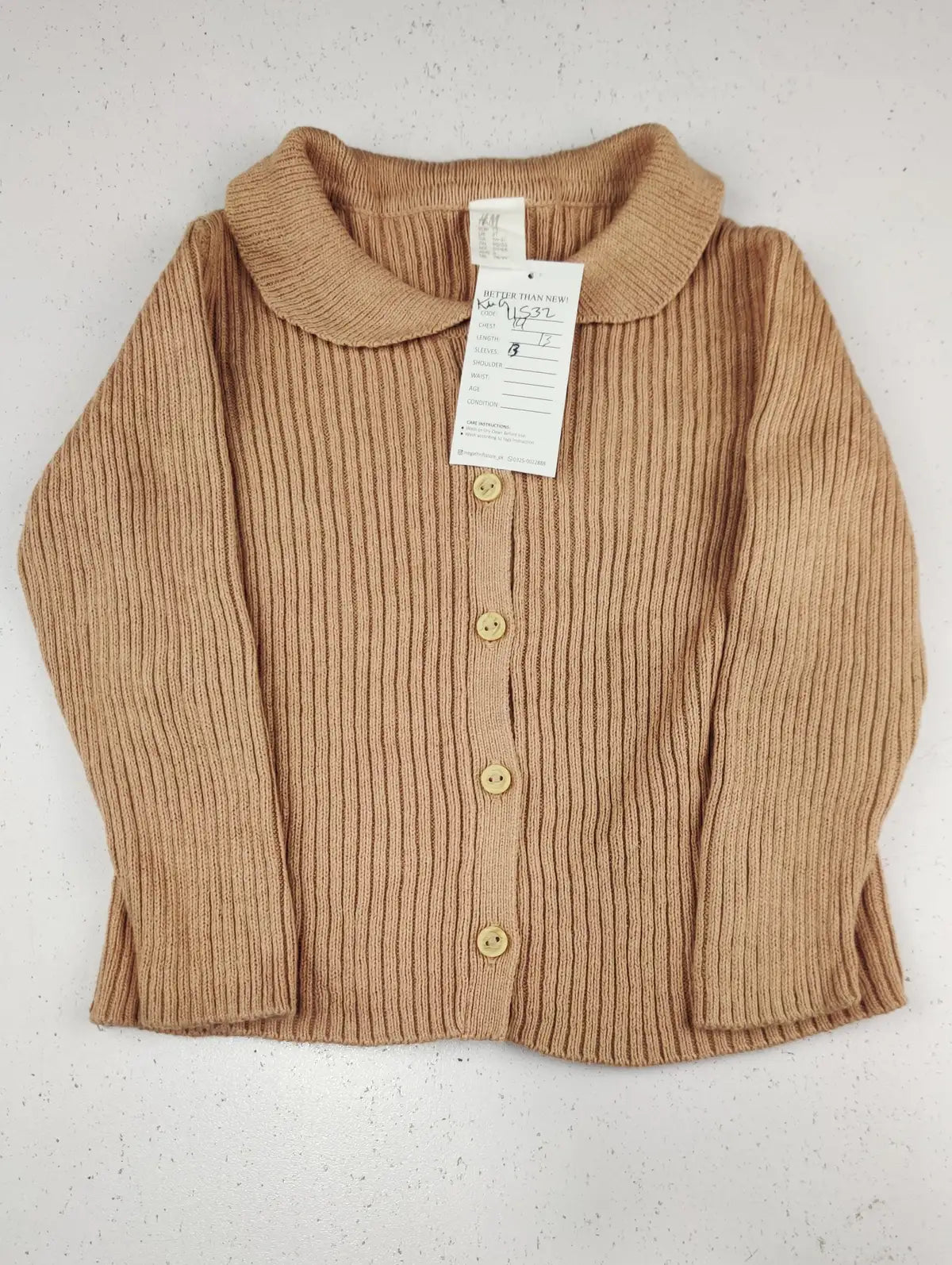 Buy online pre-used pre-loved 100% authentic & Original branded H&M (KWG-11532) available in Pakistan. Top international brands avilable.