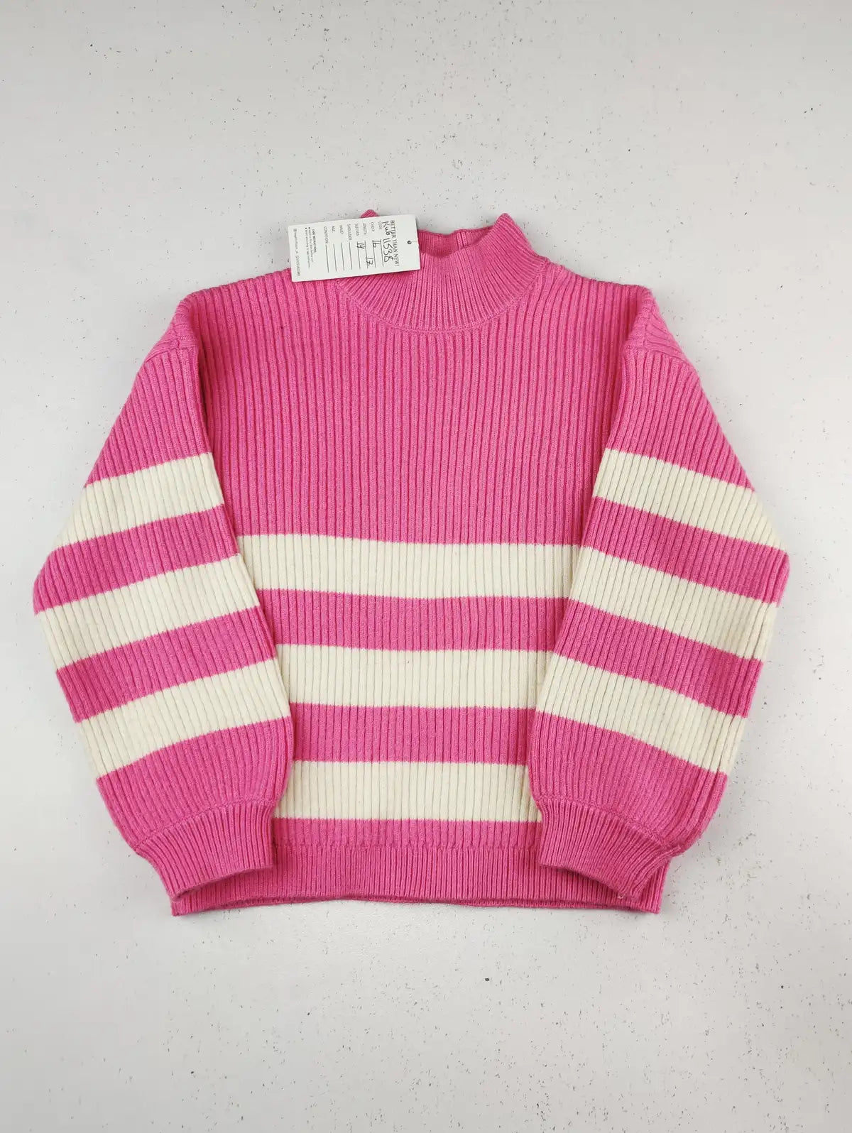 Buy online pre-used pre-loved 100% authentic & Original branded Marks & Spencer (KWG-11538) available in Pakistan. Top international brands avilable.