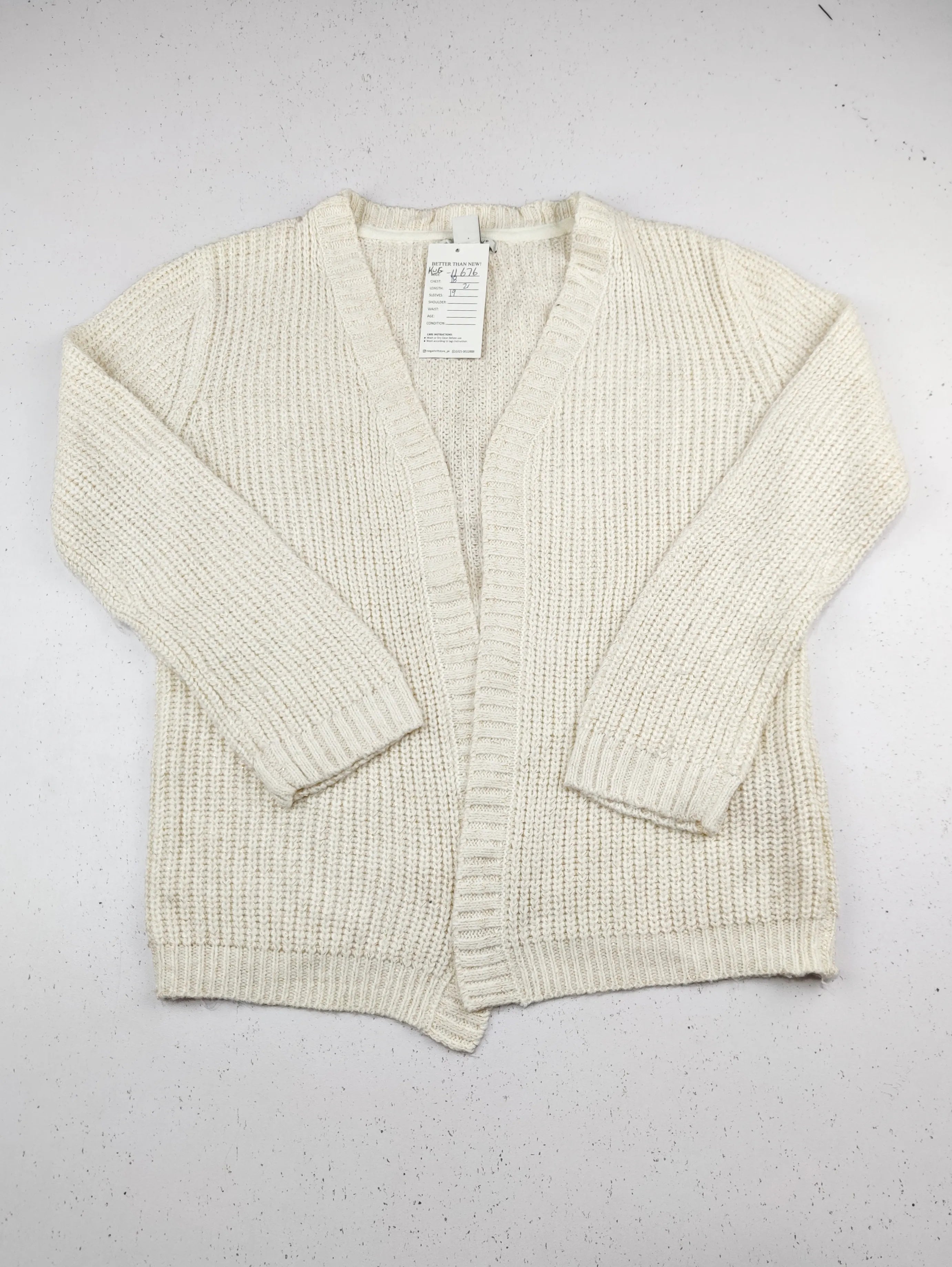 Buy online pre-used pre-loved 100% authentic & Original branded Primark (KWG-11676) available in Pakistan. Top international brands avilable.
