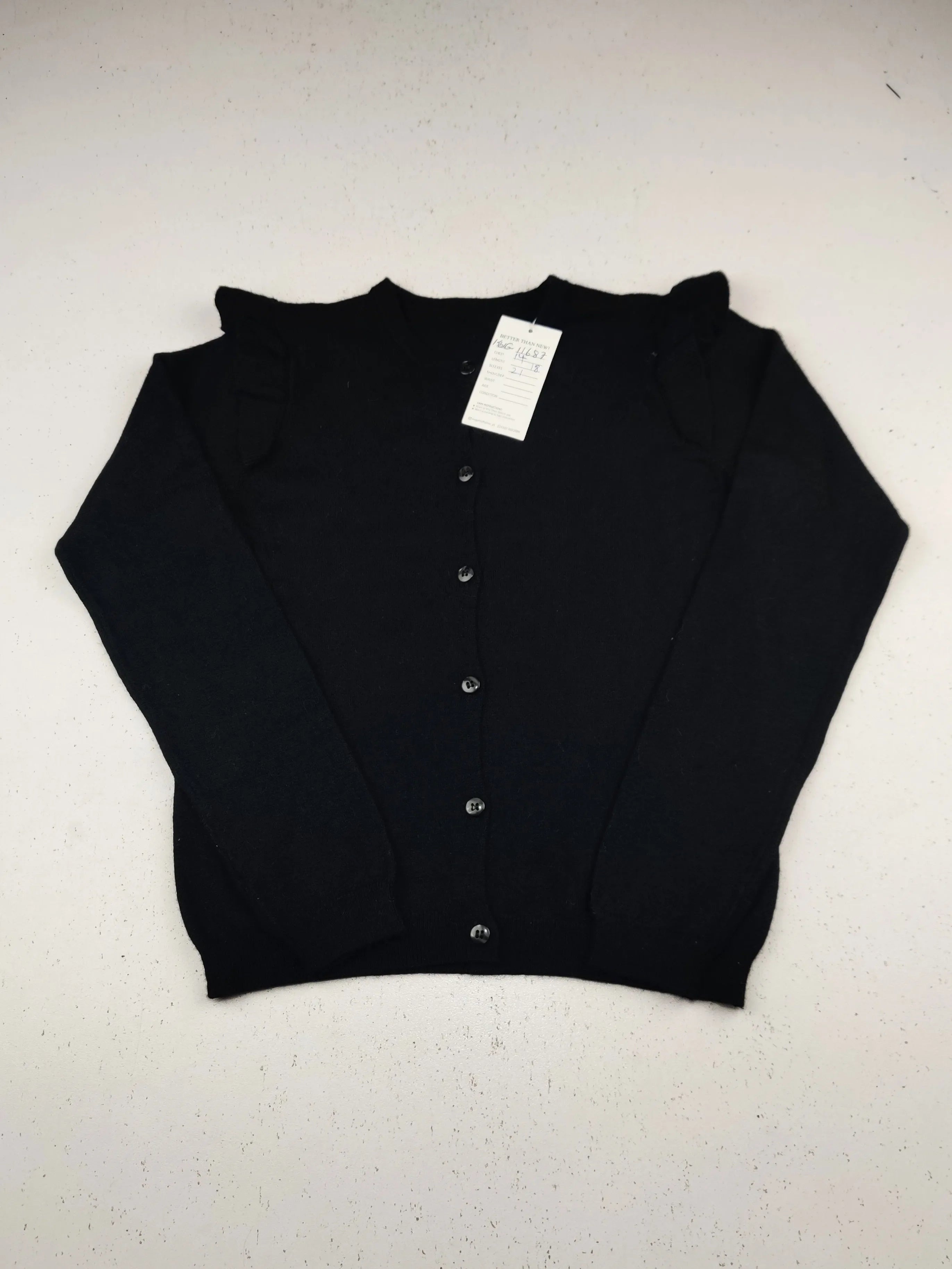 Buy online pre-used pre-loved 100% authentic & Original branded Dunnes Stores (KWG-11687) available in Pakistan. Top international brands avilable.