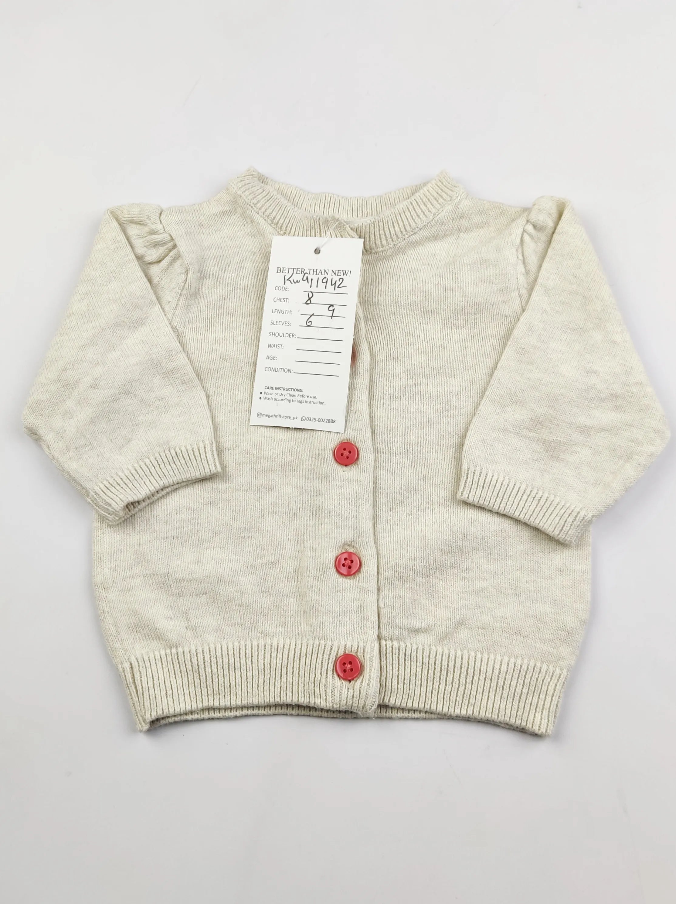 Buy online pre-used pre-loved 100% authentic & Original branded F&F (KWG-11942) available in Pakistan. Top international brands avilable.