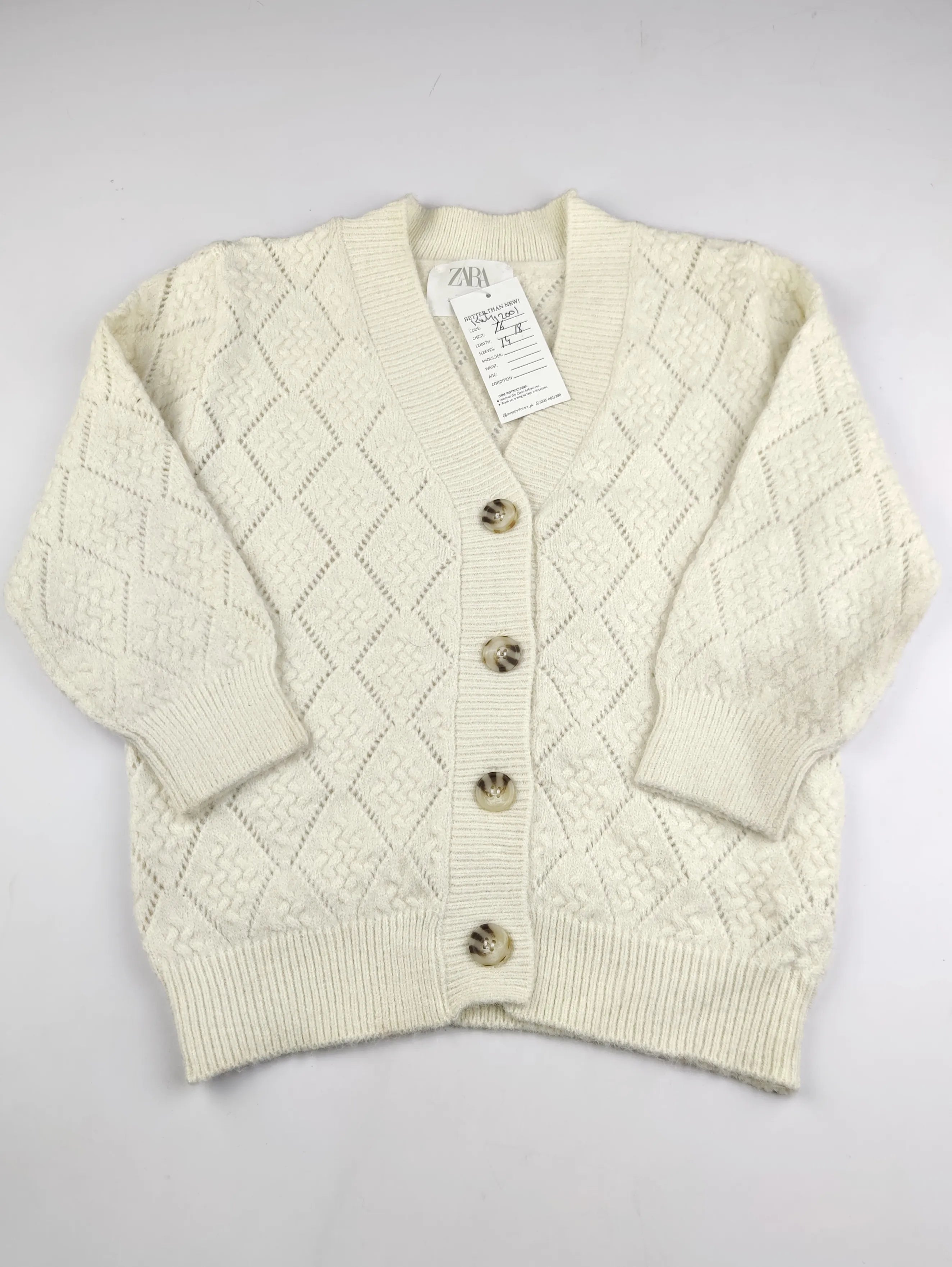 Buy online pre-used pre-loved 100% authentic & Original branded Zara (KWG-12001) available in Pakistan. Top international brands avilable.