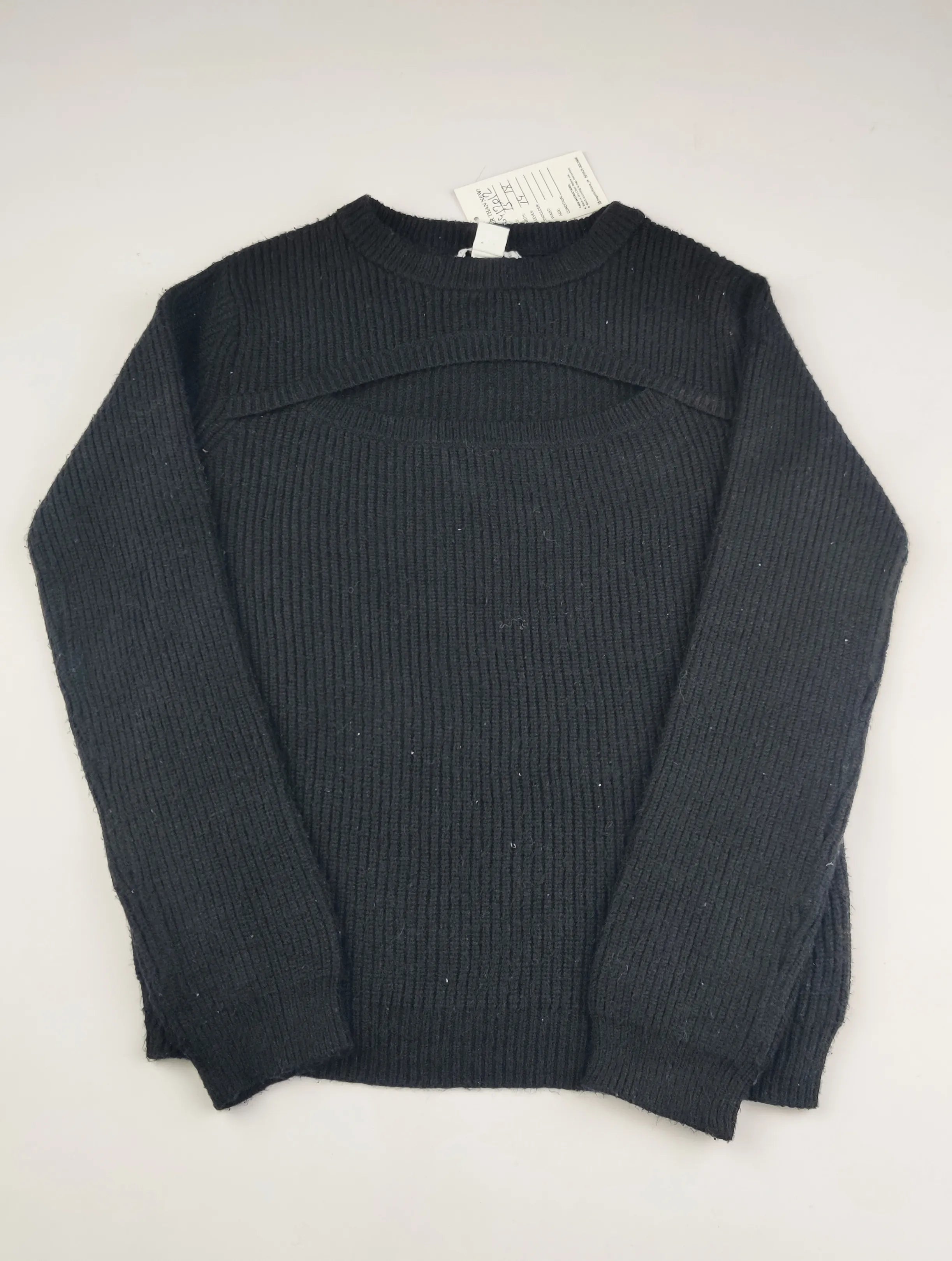 Buy online pre-used pre-loved 100% authentic & Original branded Primark (KWG-12012) available in Pakistan. Top international brands avilable.