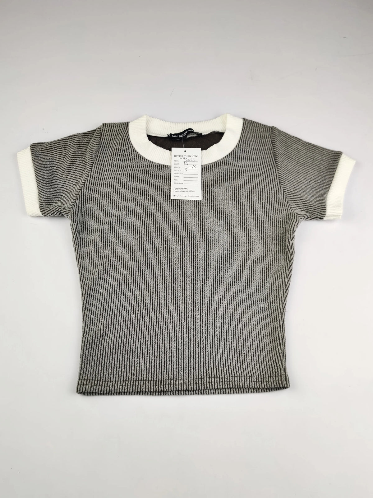 Buy online pre-used pre-loved 100% authentic & Original branded Alltrends Fashion (KWG-12026) available in Pakistan. Top international brands avilable.