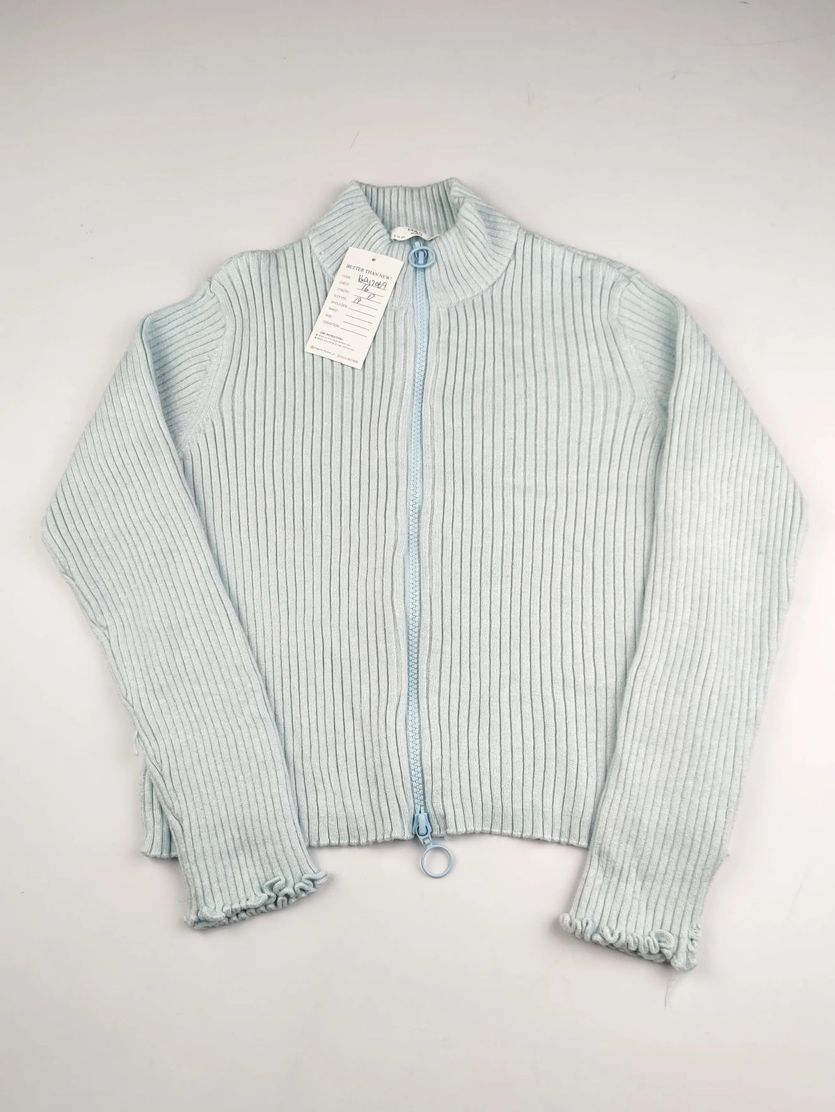Buy online pre-used pre-loved 100% authentic & Original branded Marks & Spencer (KWG-12069) available in Pakistan. Top international brands avilable.