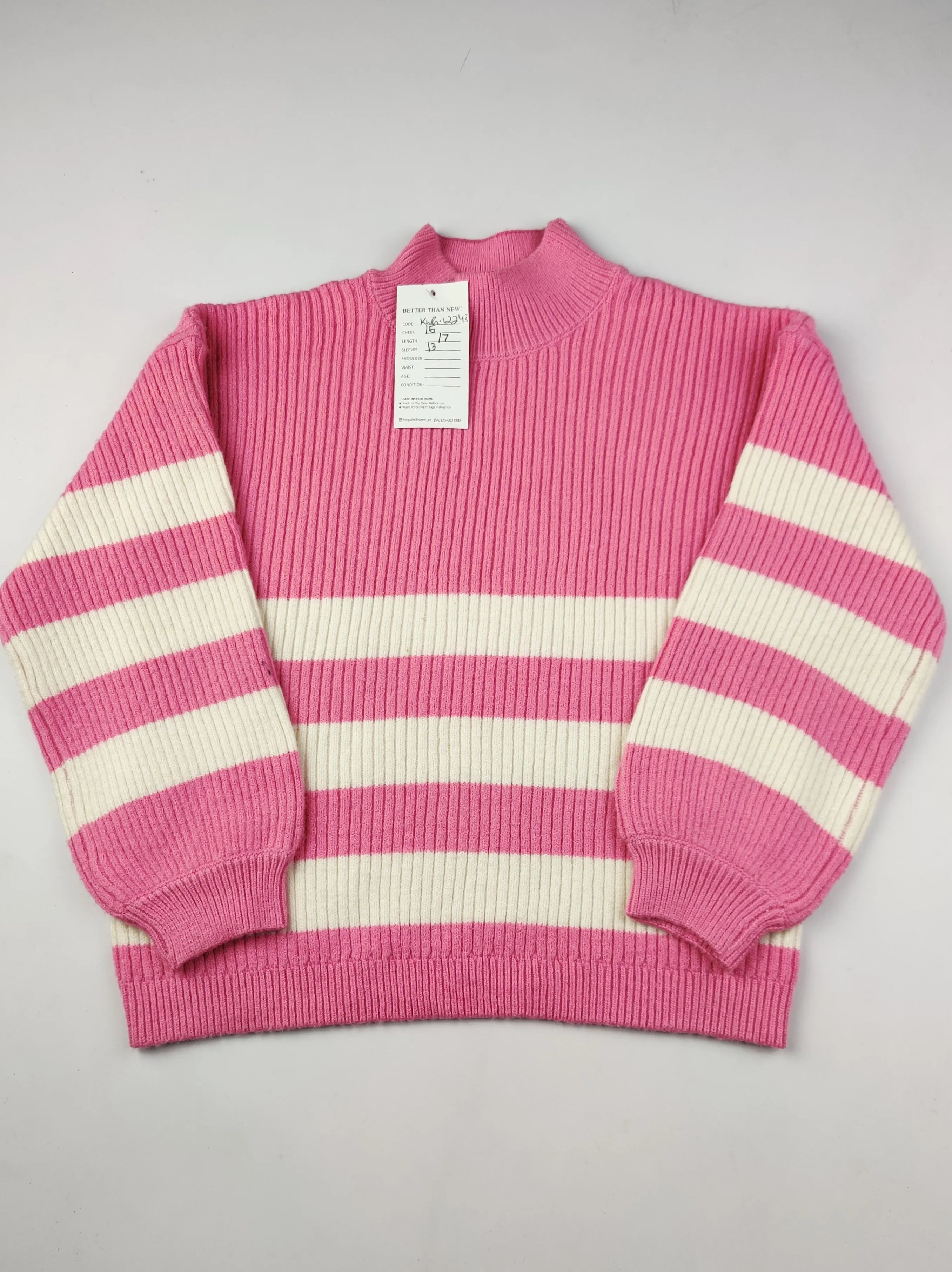 Buy online pre-used pre-loved 100% authentic & Original branded Marks & Spencer (KWG-12243) available in Pakistan. Top international brands avilable.