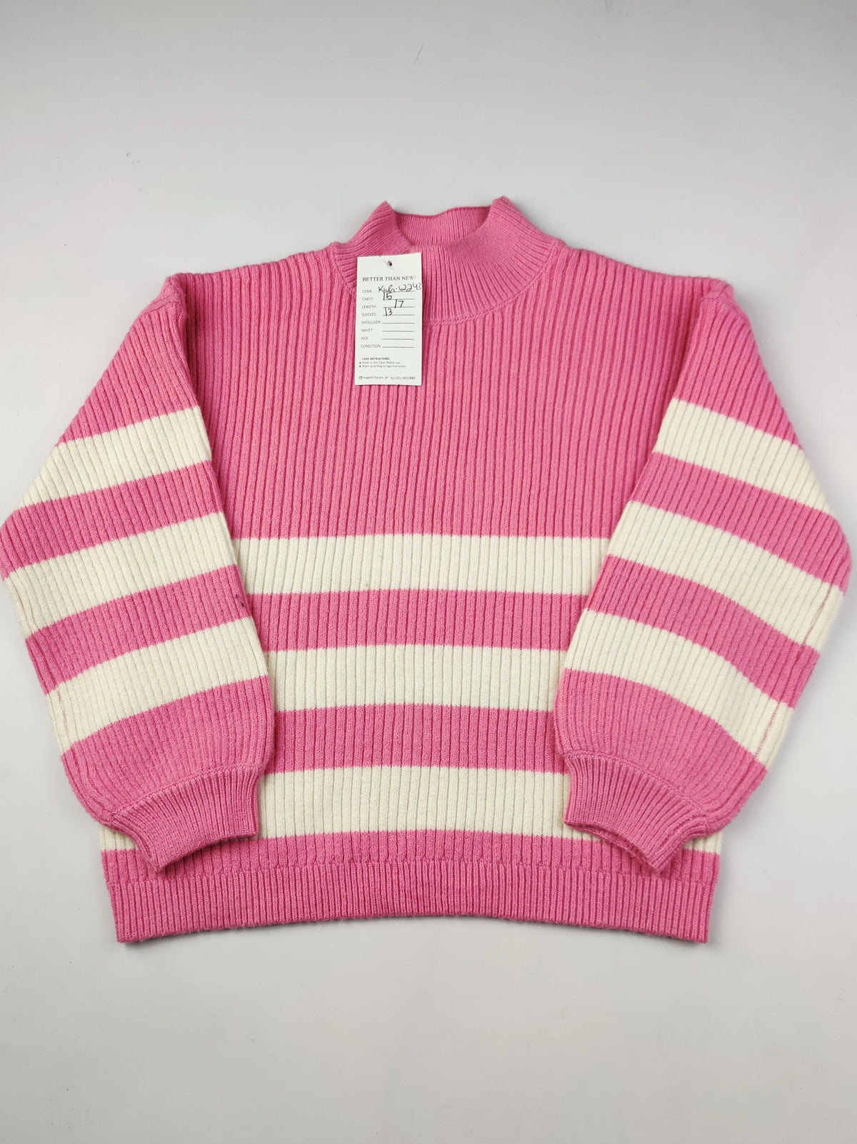 Buy online pre-used pre-loved 100% authentic & Original branded Marks & Spencer (KWG-12243) available in Pakistan. Top international brands avilable.