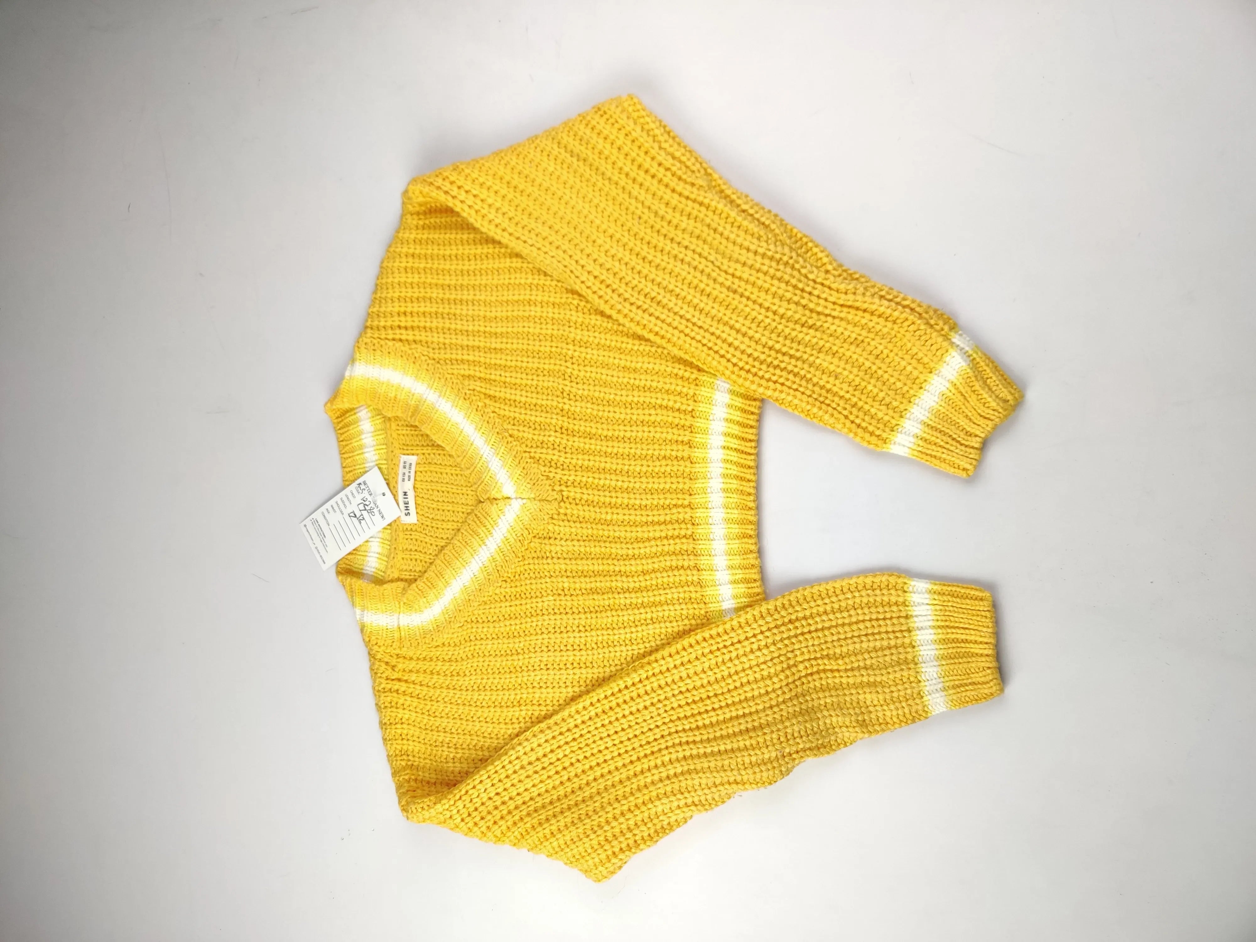 Buy online pre-used pre-loved 100% authentic & Original branded Shein (KWG-12280) available in Pakistan. Top international brands avilable.