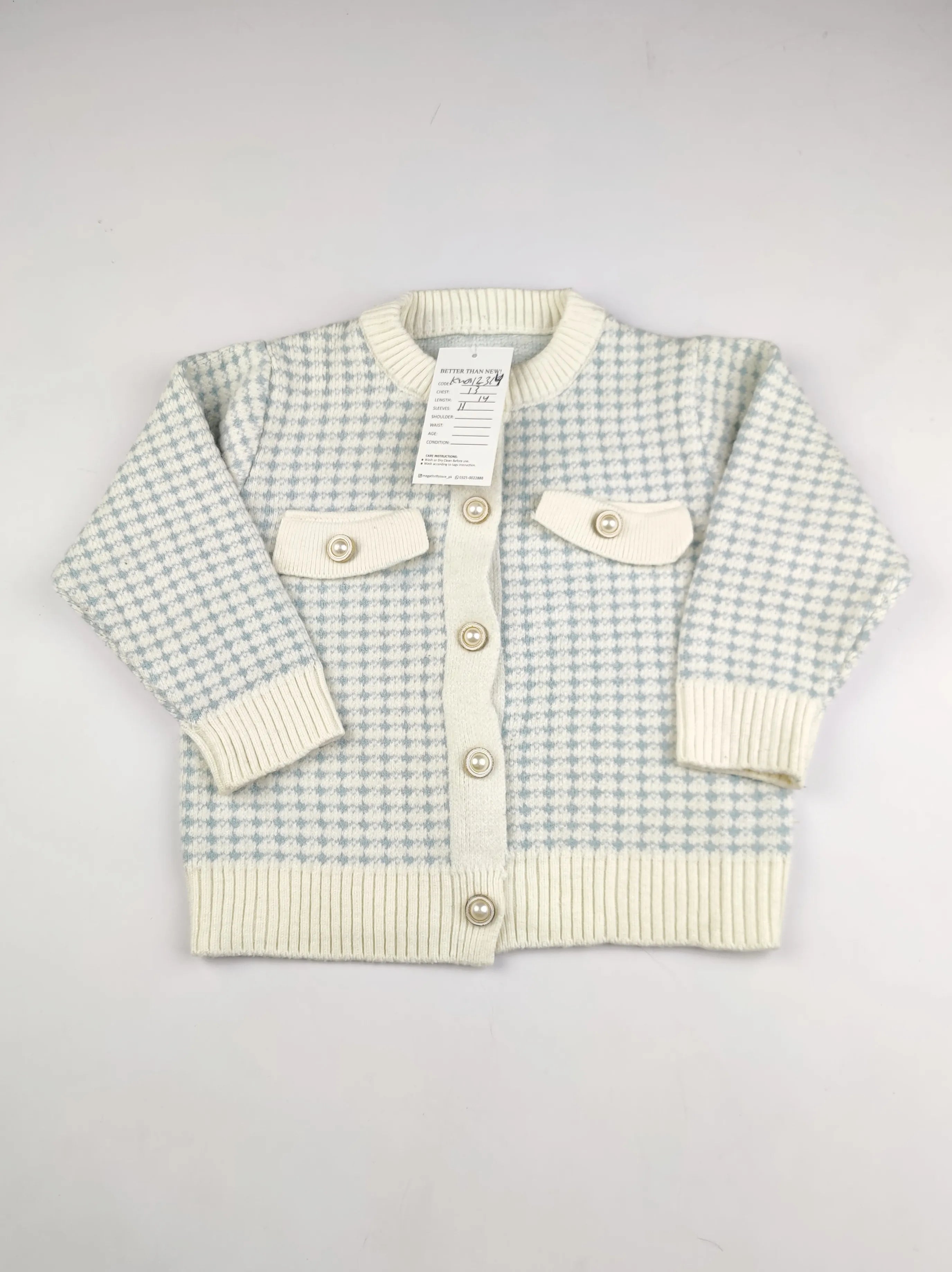Buy online pre-used pre-loved 100% authentic & Original branded Unknown Brand (KWG-12314) available in Pakistan. Top international brands avilable.