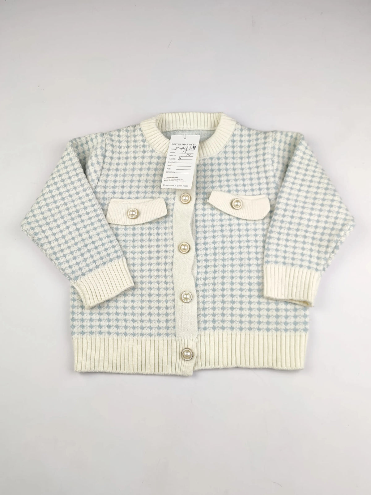 Buy online pre-used pre-loved 100% authentic & Original branded Unknown Brand (KWG-12314) available in Pakistan. Top international brands avilable.