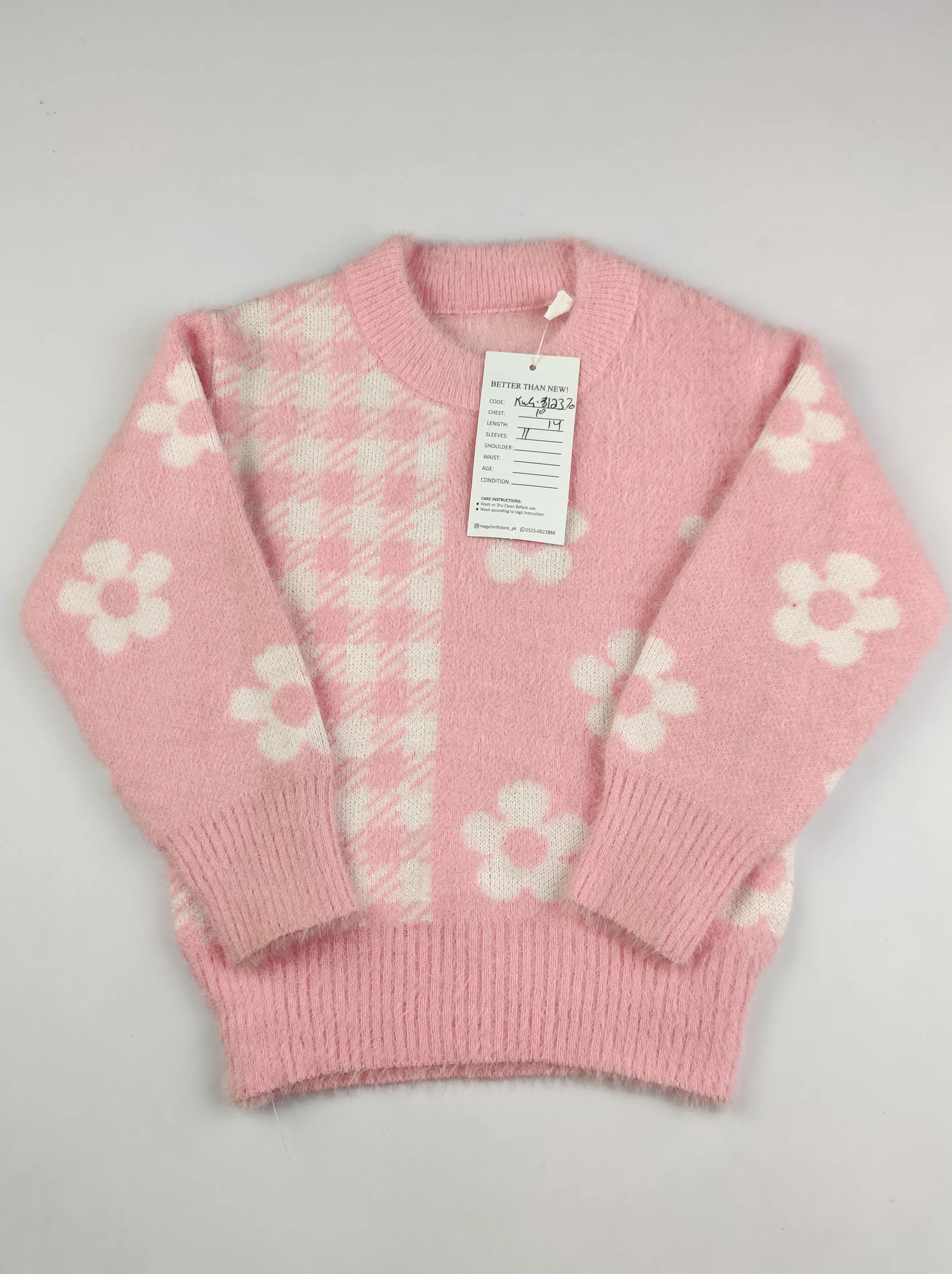 Buy online pre-used pre-loved 100% authentic & Original branded Unknown Brand (KWG-12370) available in Pakistan. Top international brands avilable.