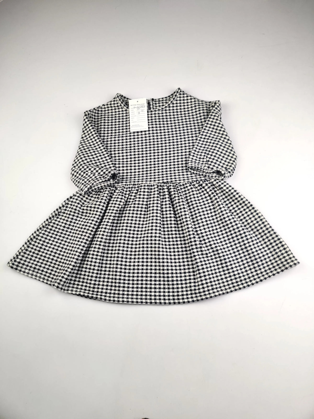 Buy online pre-used pre-loved 100% authentic & Original branded Dunnes Stores (KWG-12384) available in Pakistan. Top international brands avilable.