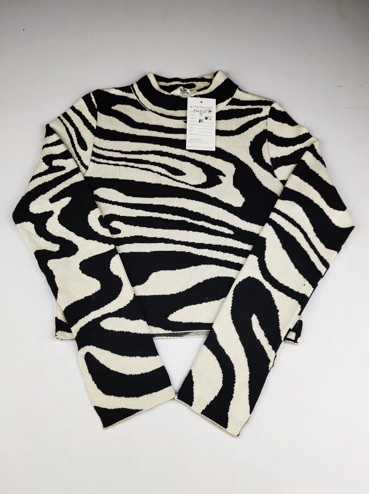 Buy online pre-used pre-loved 100% authentic & Original branded H&M (KWG-12390) available in Pakistan. Top international brands avilable.