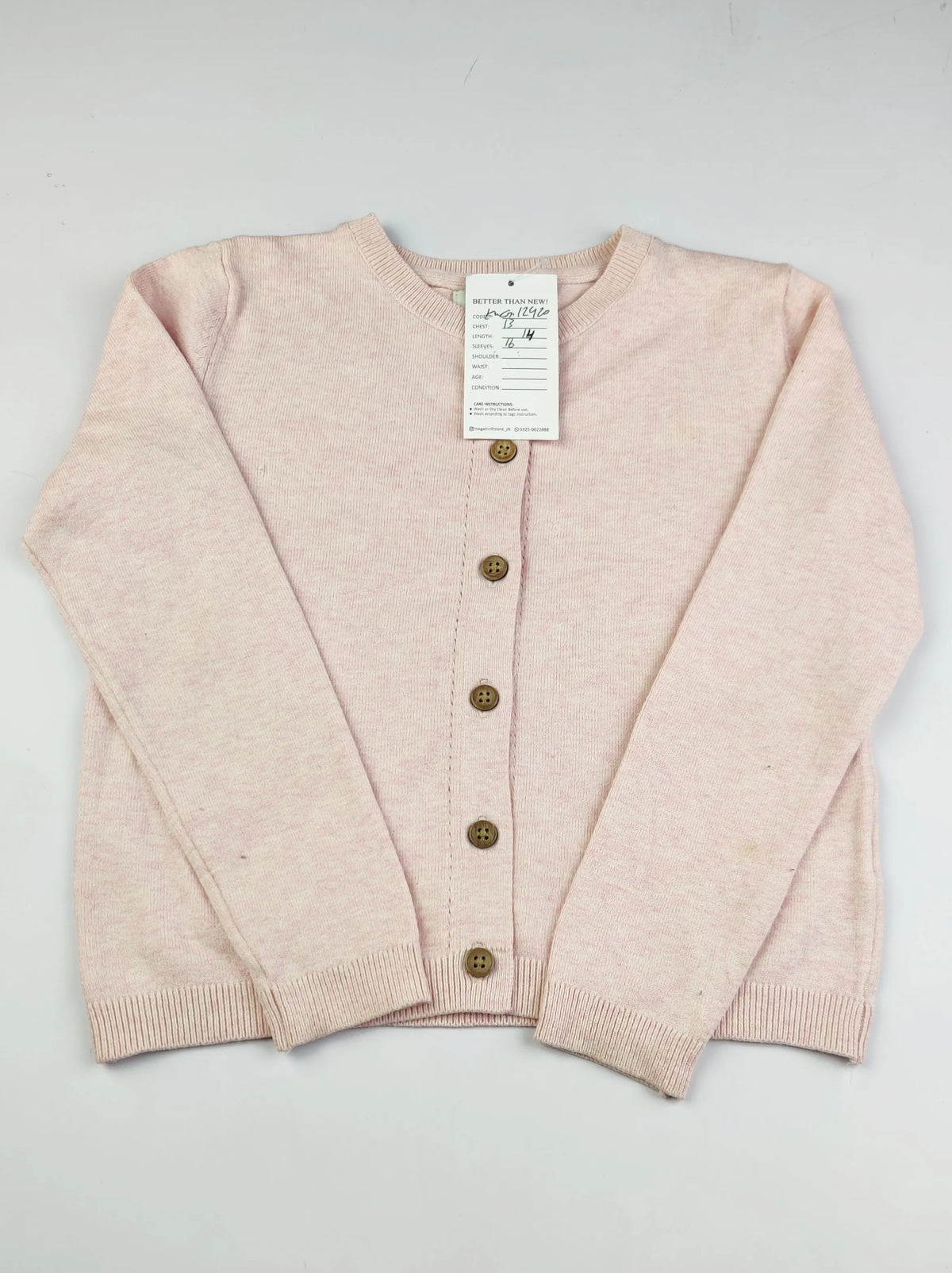 Buy online pre-used pre-loved 100% authentic & Original branded F&F (KWG-12420) available in Pakistan. Top international brands avilable.