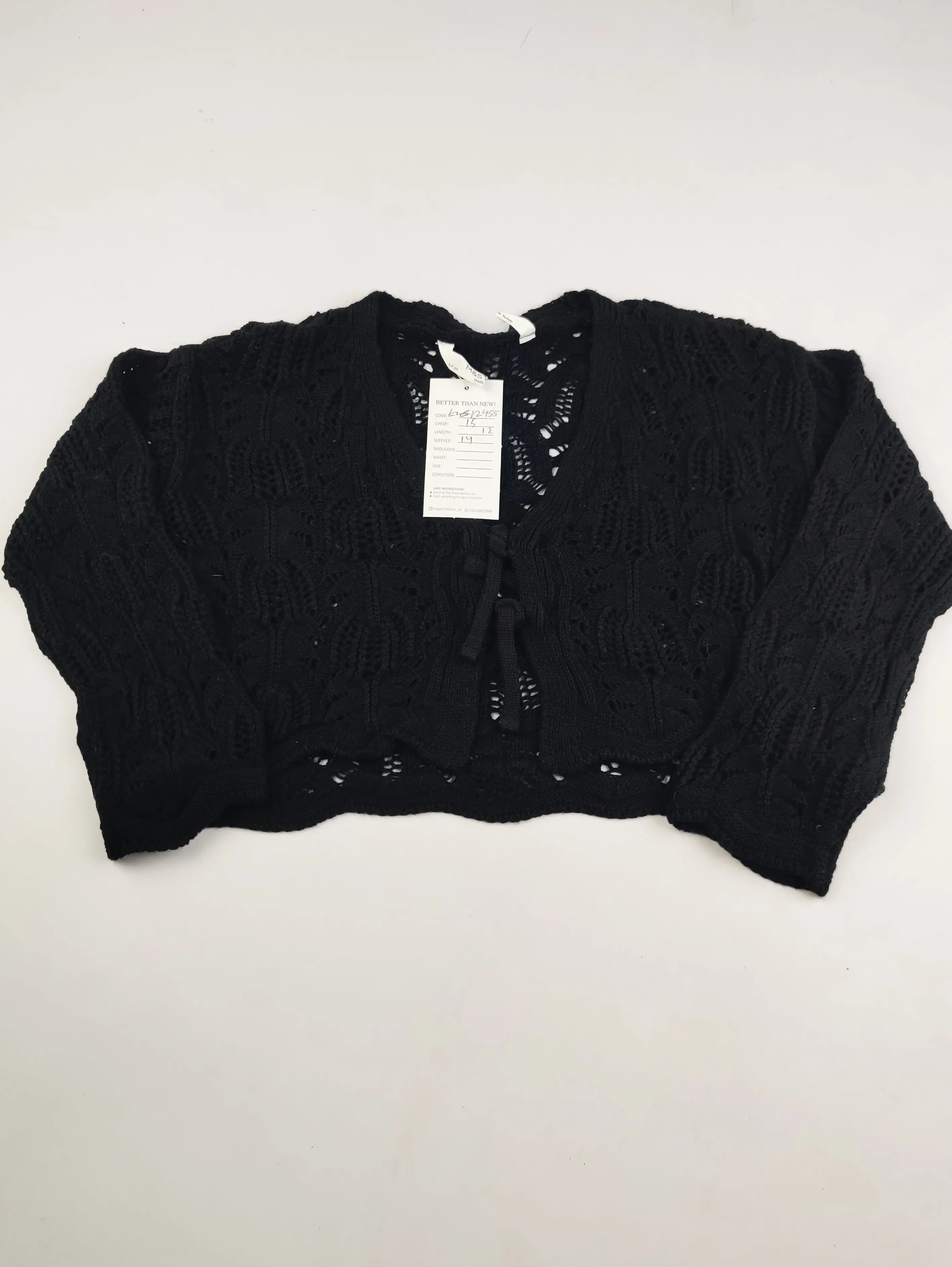 Buy online pre-used pre-loved 100% authentic & Original branded Marks & Spencer (KWG-12455) available in Pakistan. Top international brands avilable.