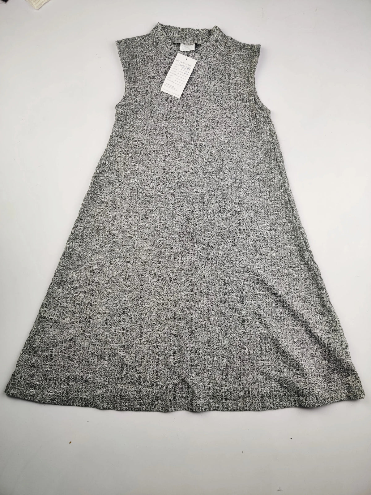 Buy online pre-used pre-loved 100% authentic & Original branded F&F (KWG-12482) available in Pakistan. Top international brands avilable.