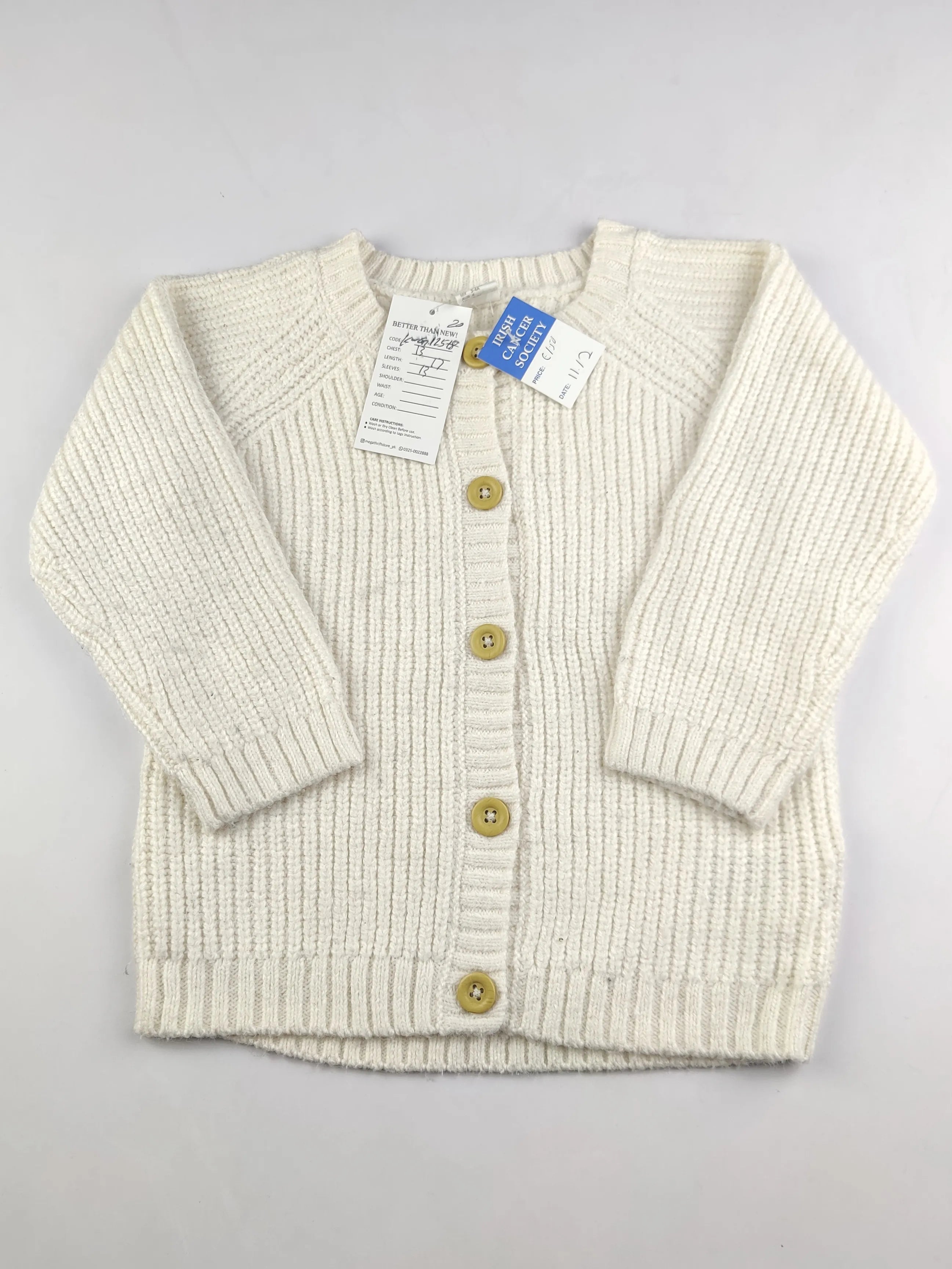 Buy online pre-used pre-loved 100% authentic & Original branded H&M (KWG-12520) available in Pakistan. Top international brands avilable.