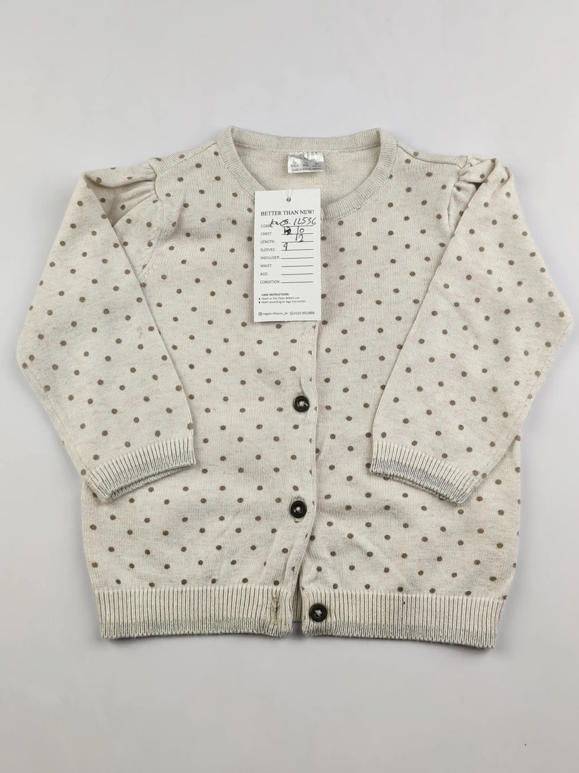 Buy online pre-used pre-loved 100% authentic & Original branded F&F (KWG-12536) available in Pakistan. Top international brands avilable.
