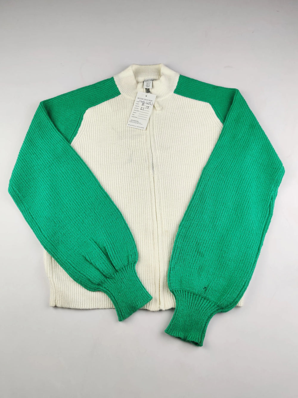 Buy online pre-used pre-loved 100% authentic & Original branded Primark (KWG-12543) available in Pakistan. Top international brands avilable.