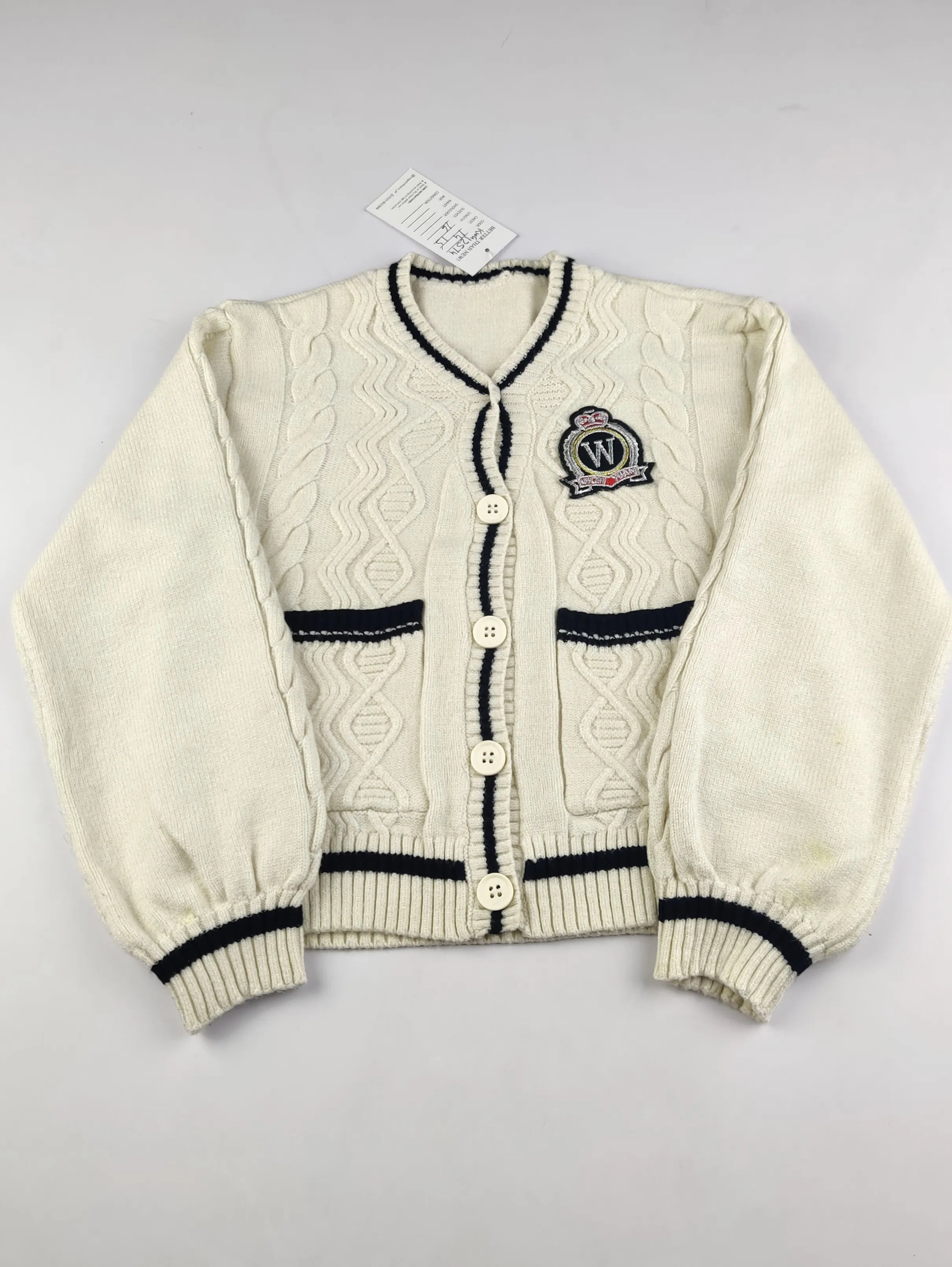 Buy online pre-used pre-loved 100% authentic & Original branded Shein (KWG-12574) available in Pakistan. Top international brands avilable.