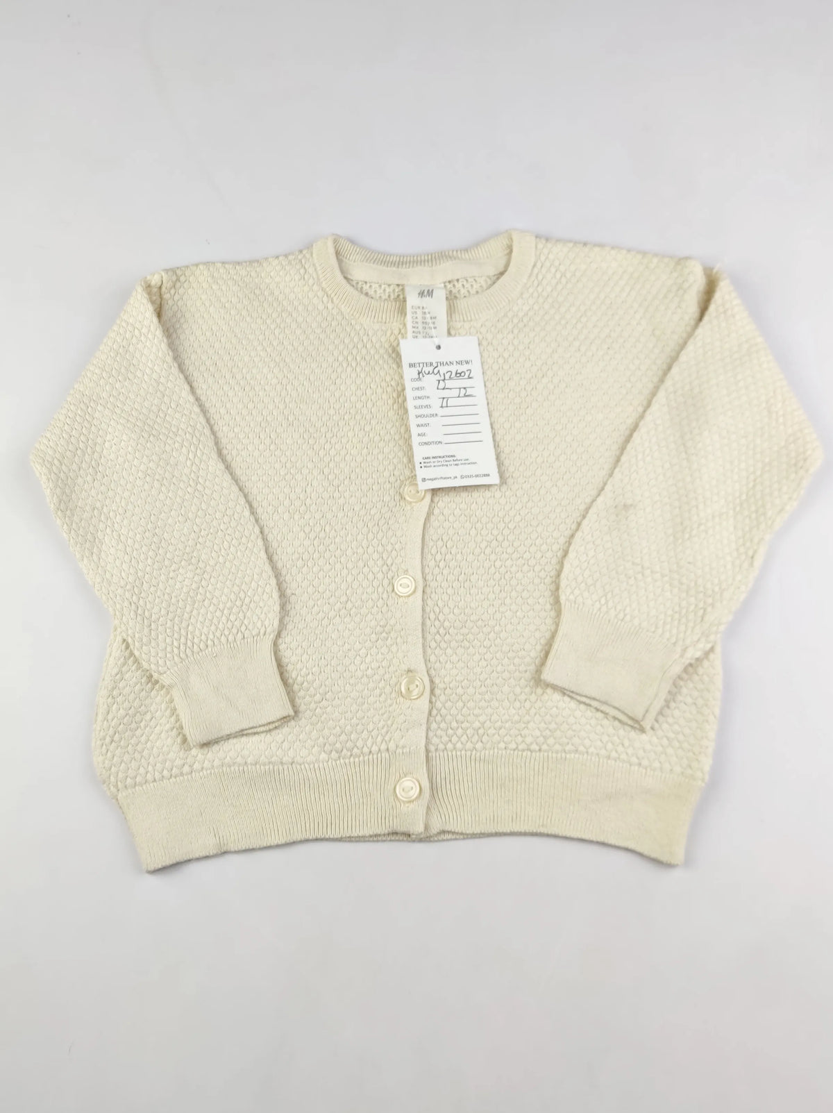 Buy online pre-used pre-loved 100% authentic & Original branded H&M (KWG-12602) available in Pakistan. Top international brands avilable.
