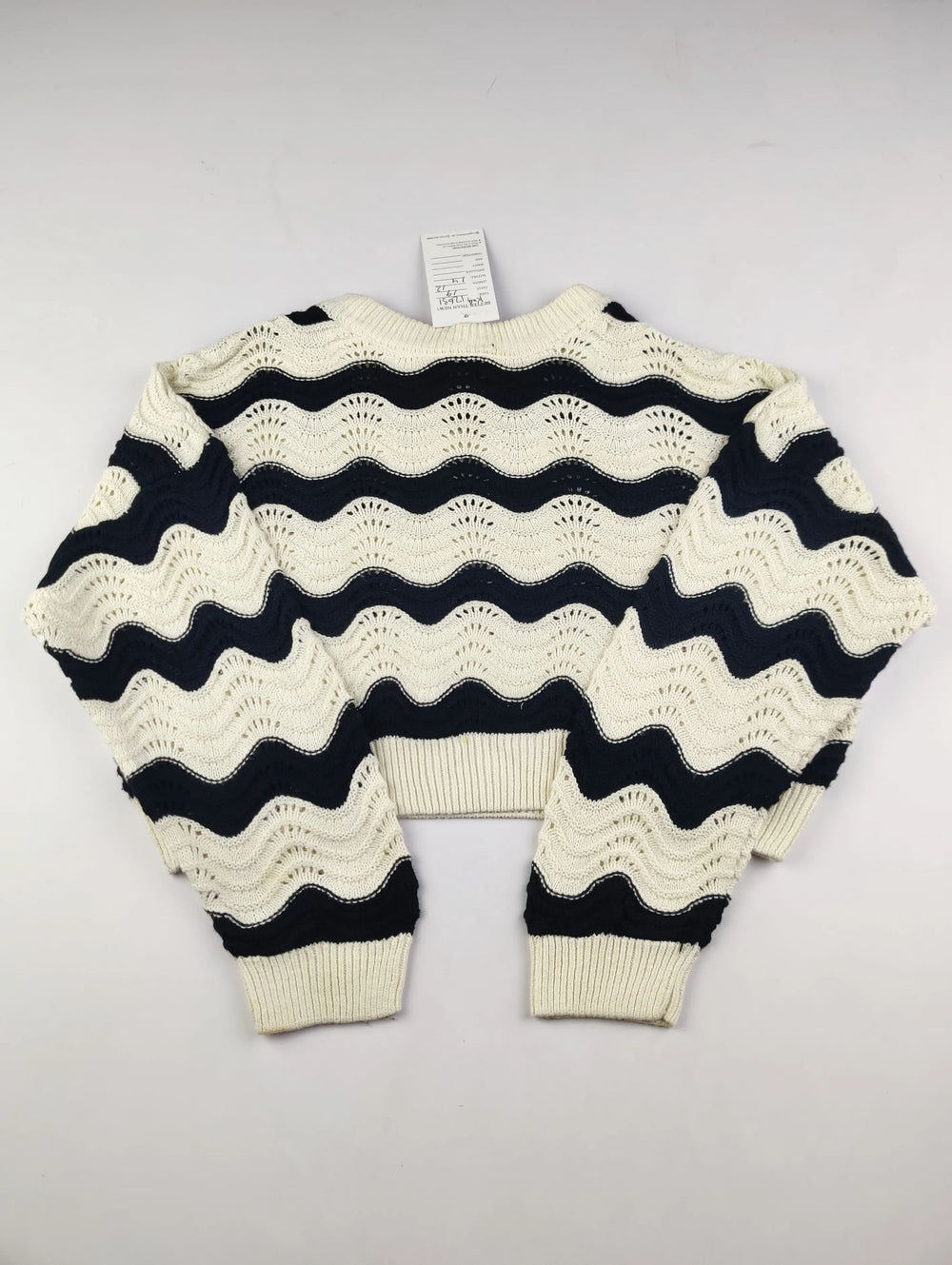 Buy online pre-used pre-loved 100% authentic & Original branded Primark (KWG-12631) available in Pakistan. Top international brands avilable.
