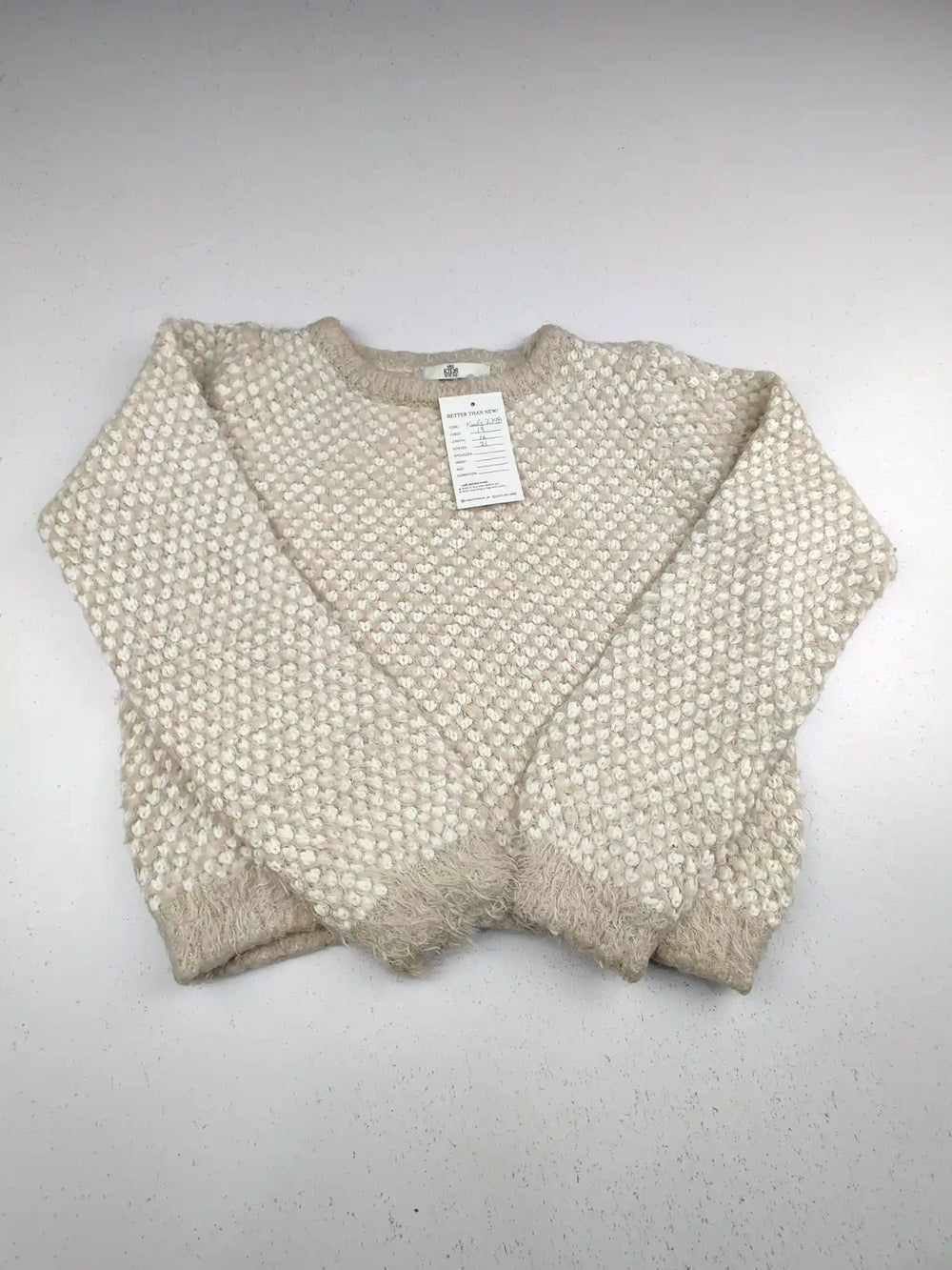 Buy online pre-used pre-loved 100% authentic & Original branded Marks & Spencer (KWG-2798) available in Pakistan. Top international brands avilable.