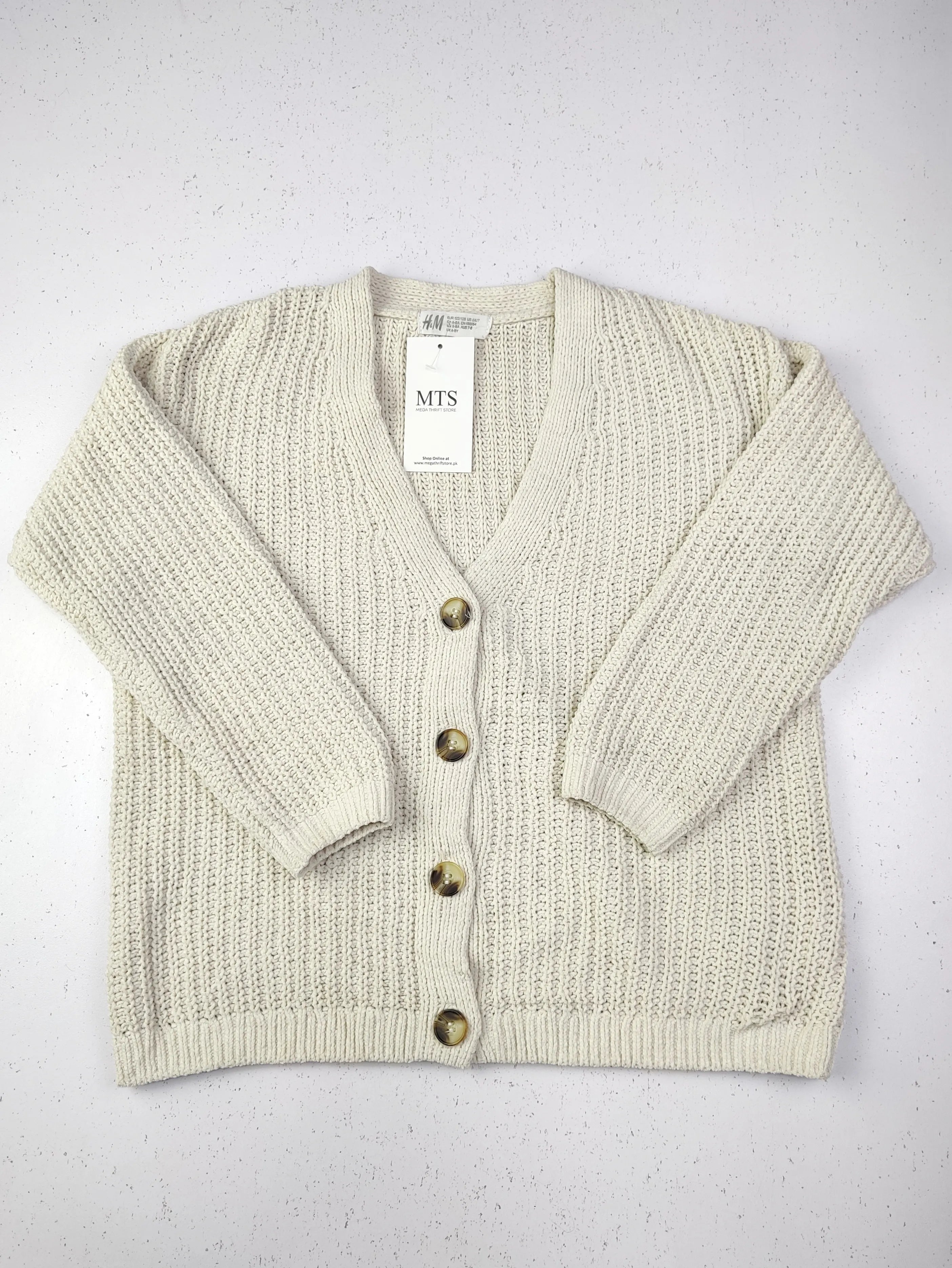 Buy online pre-used pre-loved 100% authentic & Original branded H&M (KWG-3063) available in Pakistan. Top international brands avilable.
