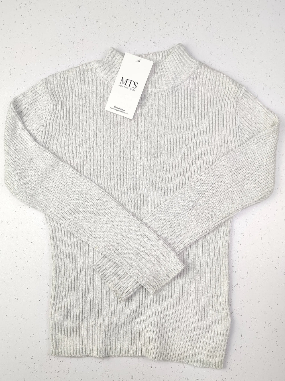 Buy online pre-used pre-loved 100% authentic & Original branded Dunnes Stores (KWG-3068) available in Pakistan. Top international brands avilable.