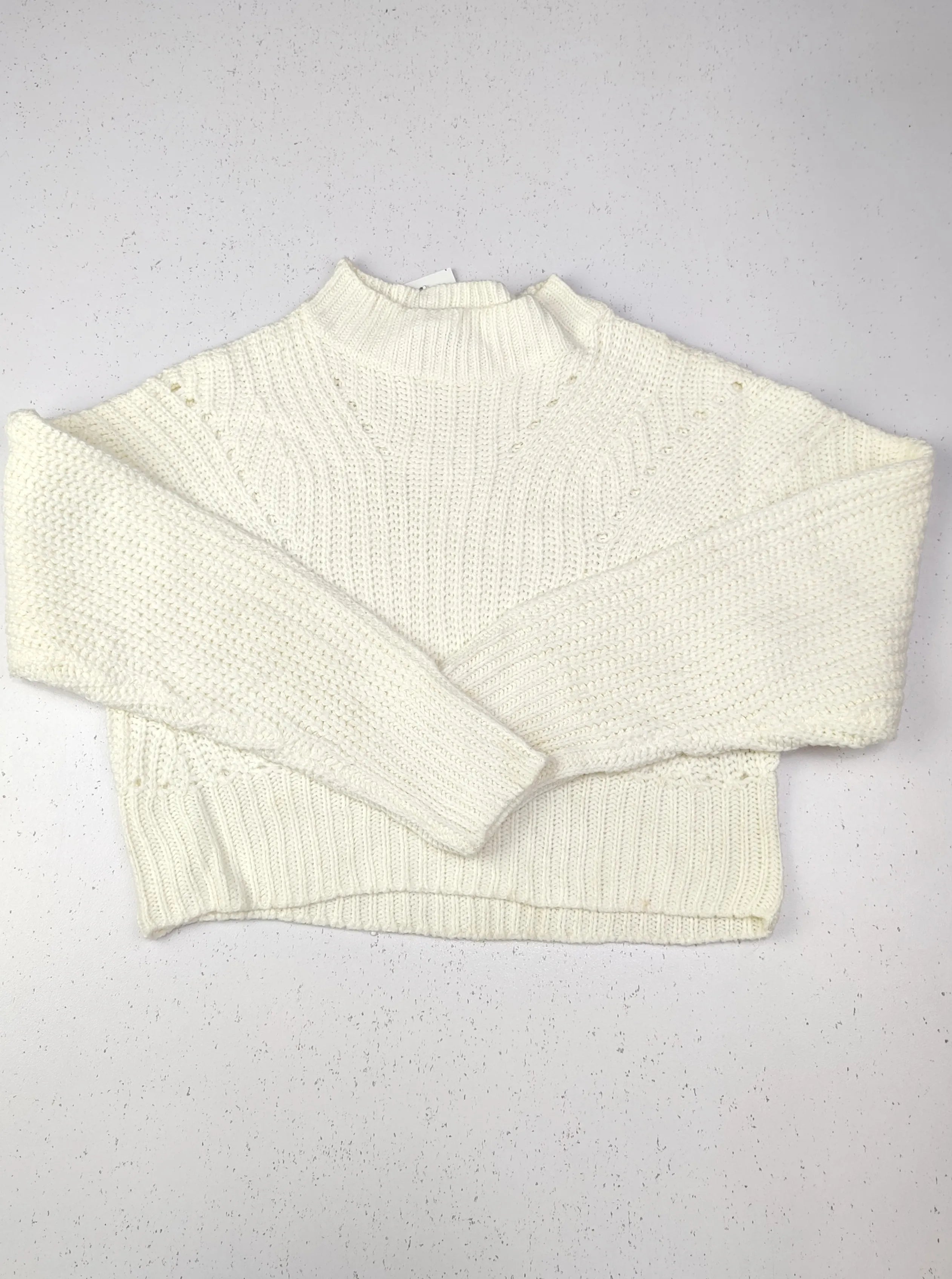 Buy online pre-used pre-loved 100% authentic & Original branded Pep&Co (KWG-3093) available in Pakistan. Top international brands avilable.