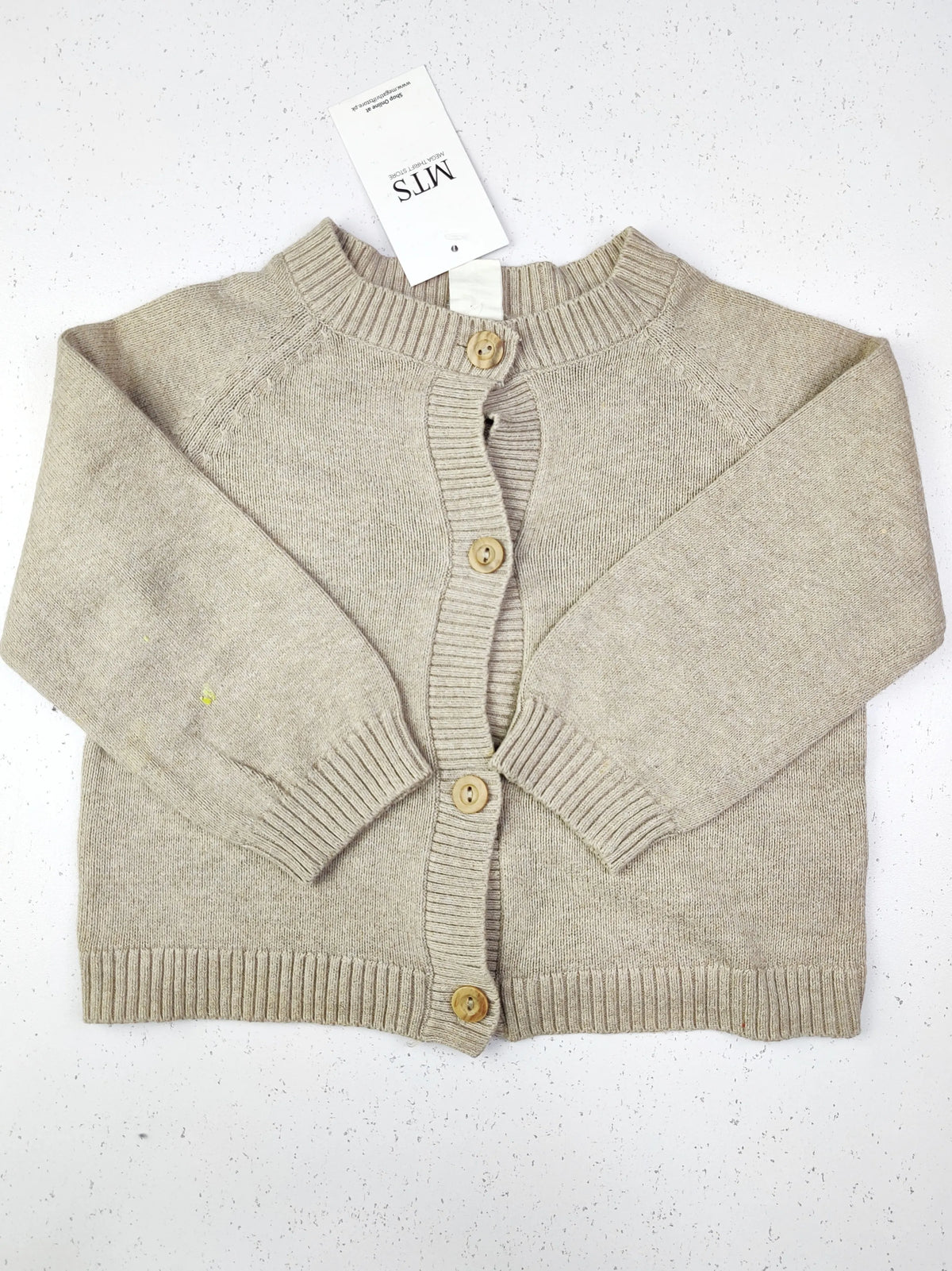 Buy online pre-used pre-loved 100% authentic & Original branded H&M (KWG-3105) available in Pakistan. Top international brands avilable.