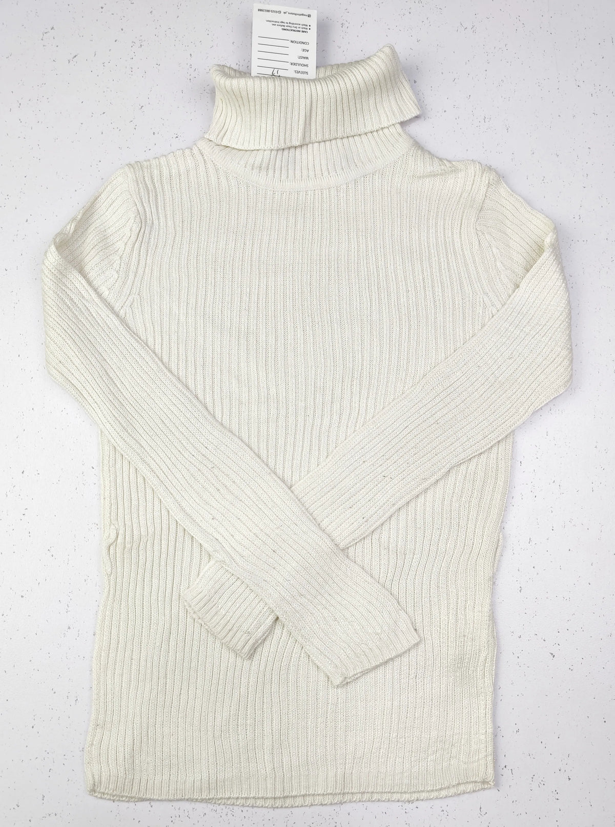 Buy online pre-used pre-loved 100% authentic & Original branded Girl2Girl (KWG-3112) available in Pakistan. Top international brands avilable.