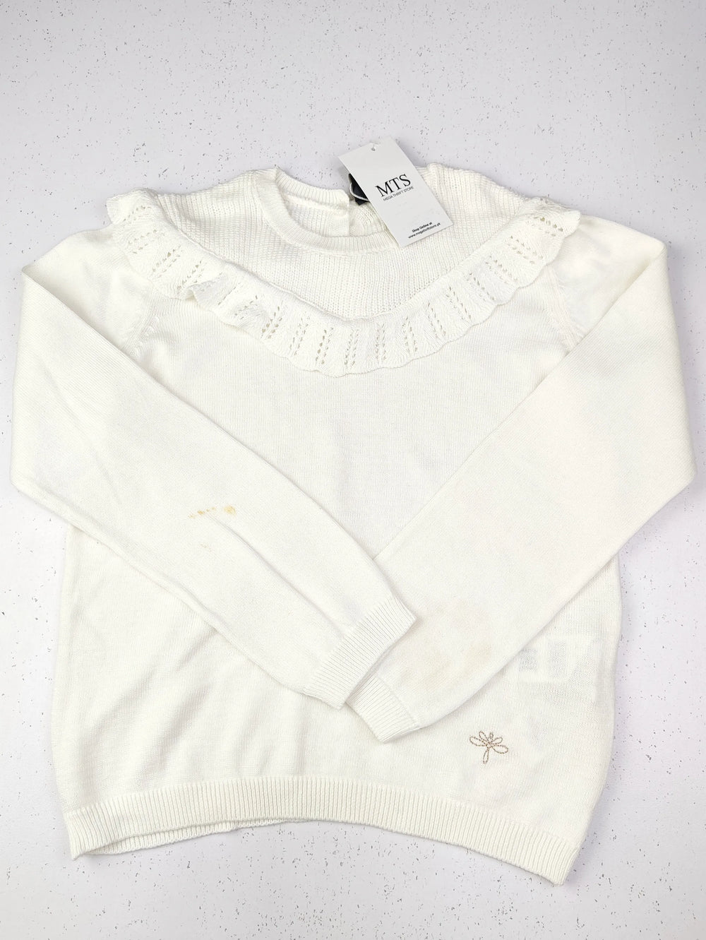 Buy online pre-used pre-loved 100% authentic & Original branded Tyess (KWG-3161) available in Pakistan. Top international brands avilable.