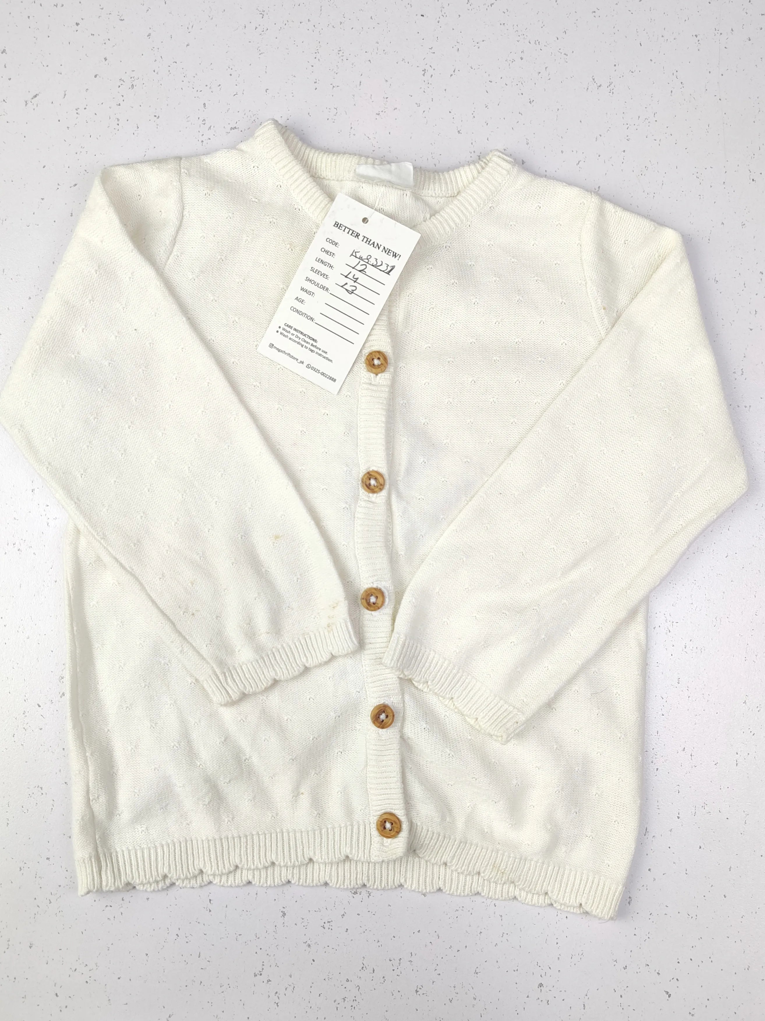 Buy online pre-used pre-loved 100% authentic & Original branded Fred Flo (KWG-3231) available in Pakistan. Top international brands avilable.