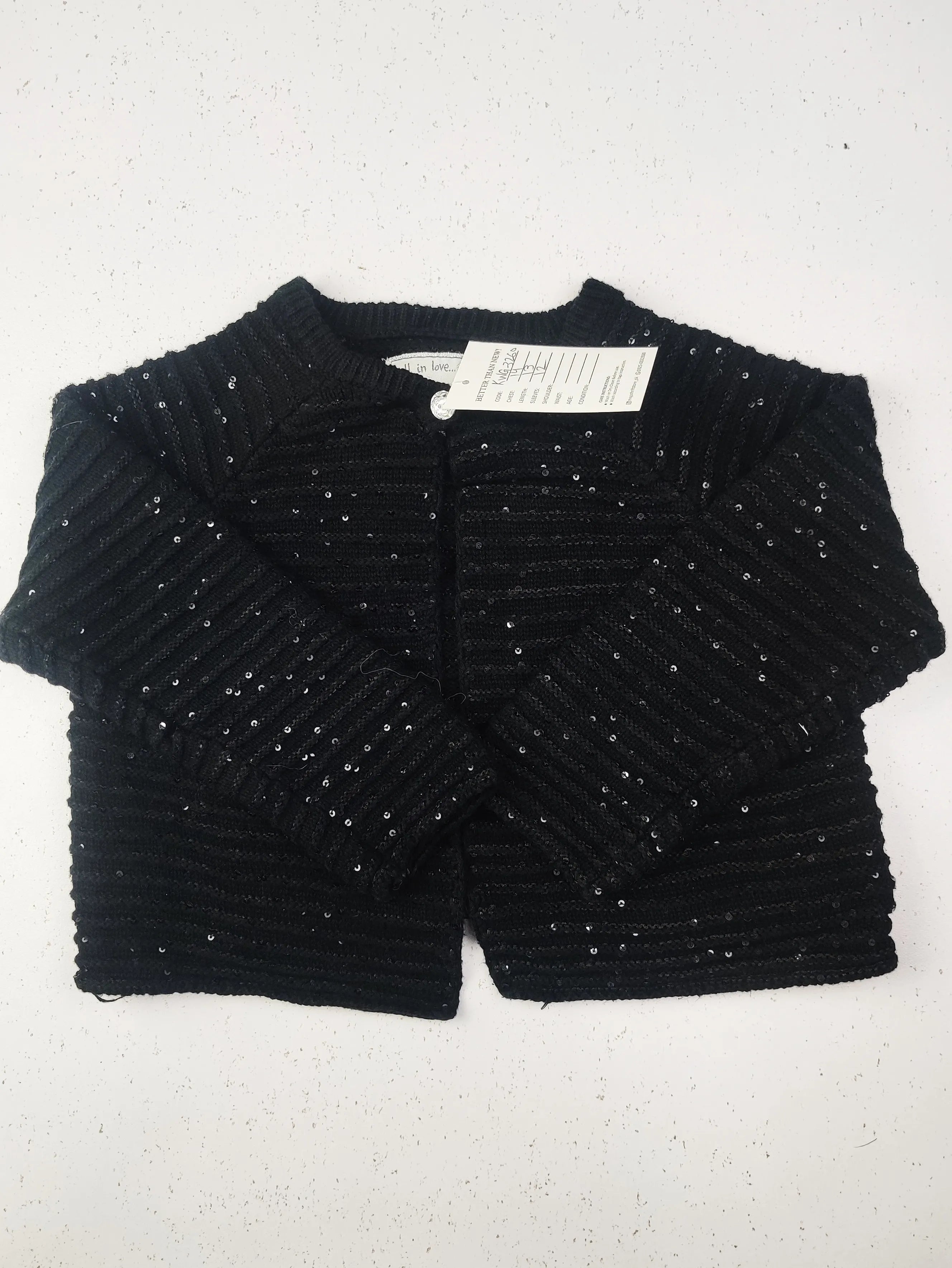 Buy online pre-used pre-loved 100% authentic & Original branded Young Dimension (KWG-3260) available in Pakistan. Top international brands avilable.