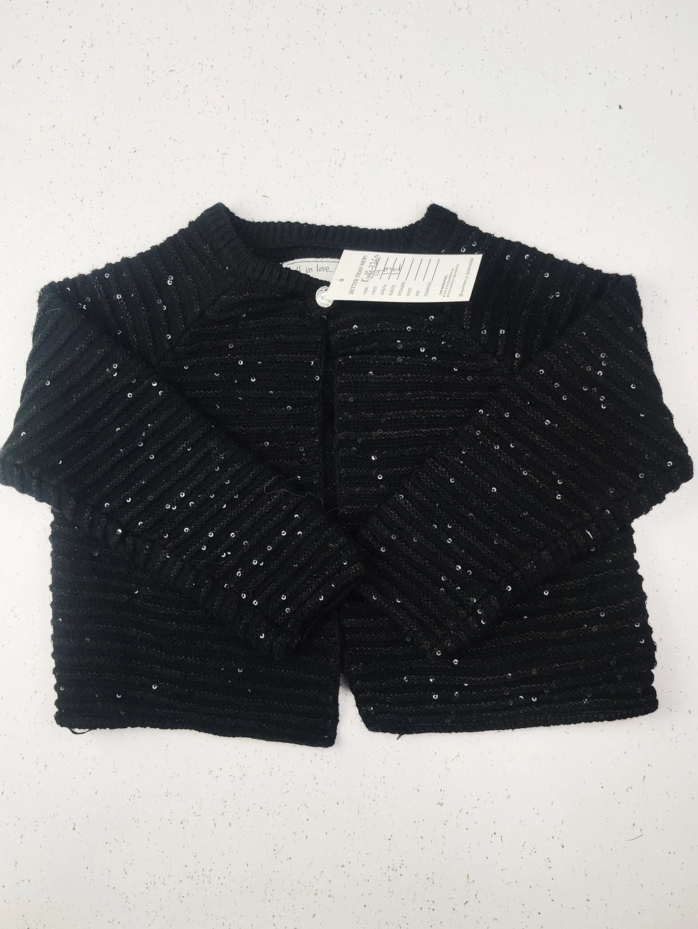 Buy online pre-used pre-loved 100% authentic & Original branded Young Dimension (KWG-3260) available in Pakistan. Top international brands avilable.