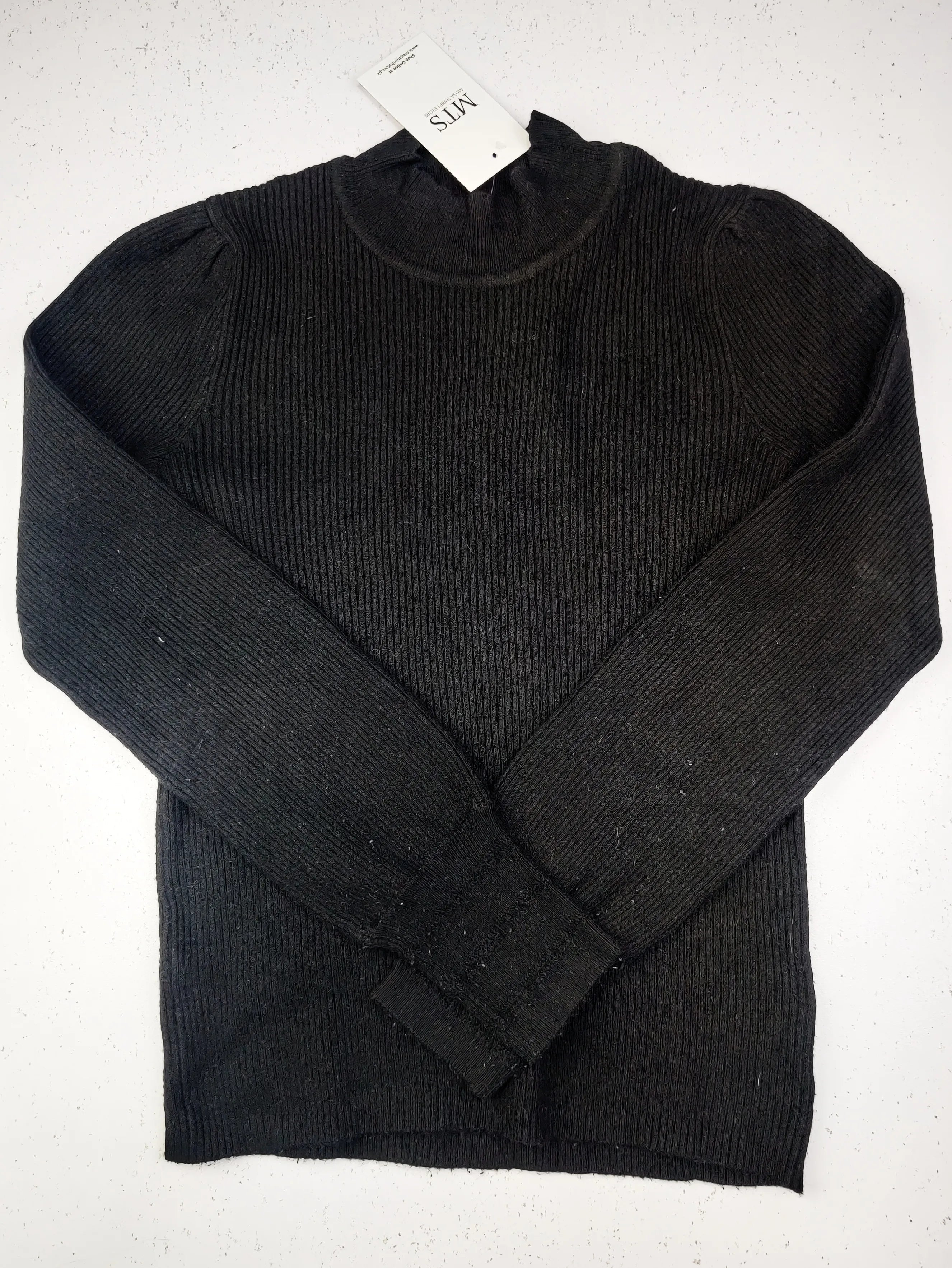 Buy online pre-used pre-loved 100% authentic & Original branded Dunnes Stores (KWG-3281) available in Pakistan. Top international brands avilable.