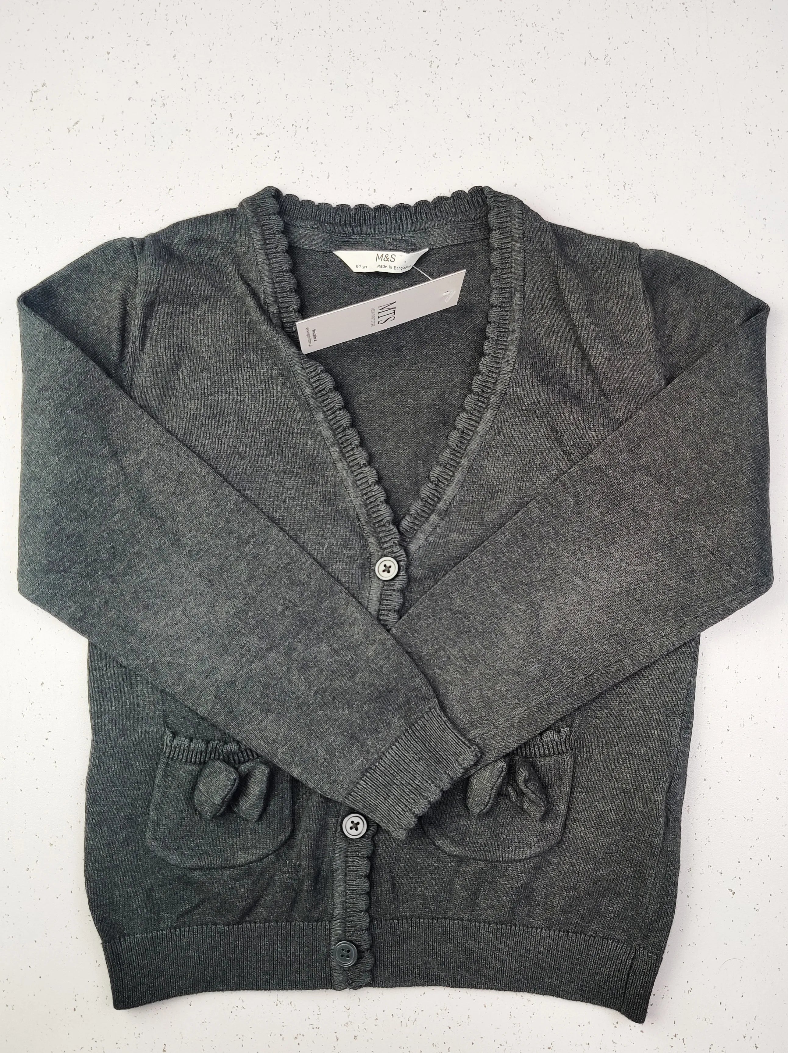 Buy online pre-used pre-loved 100% authentic & Original branded Marks & Spencer (KWG-3288) available in Pakistan. Top international brands avilable.