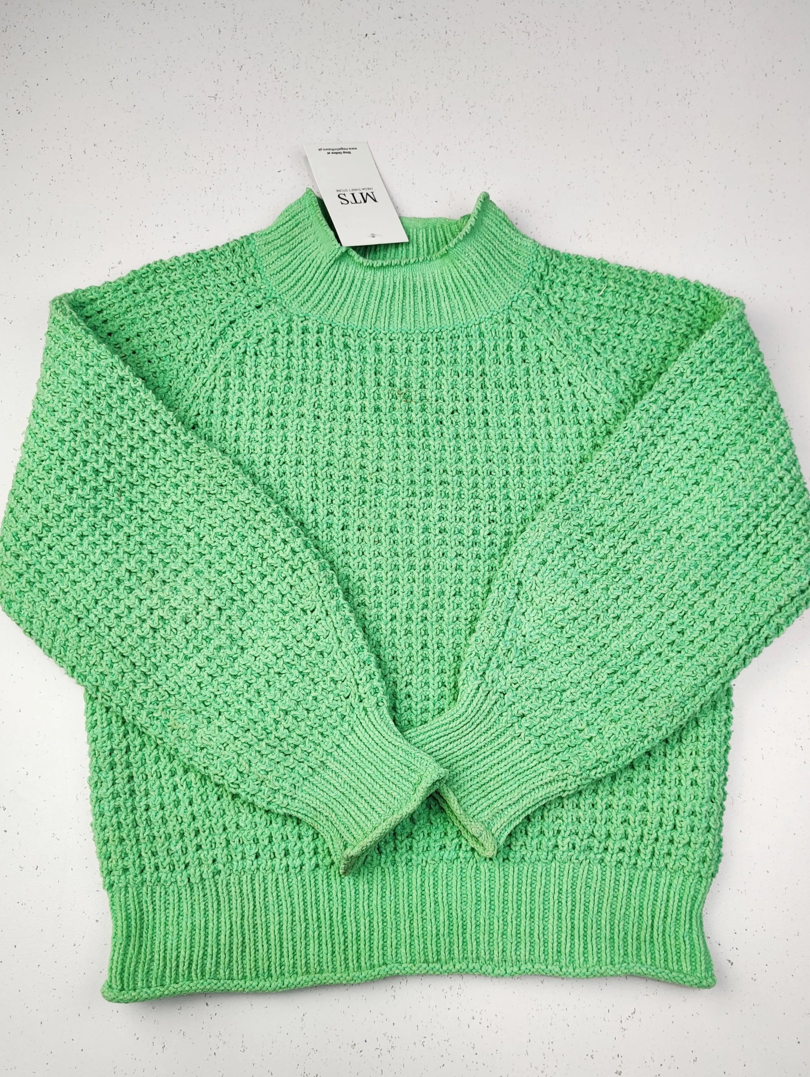 Buy online pre-used pre-loved 100% authentic & Original branded Dunnes Stores (KWG-3304) available in Pakistan. Top international brands avilable.