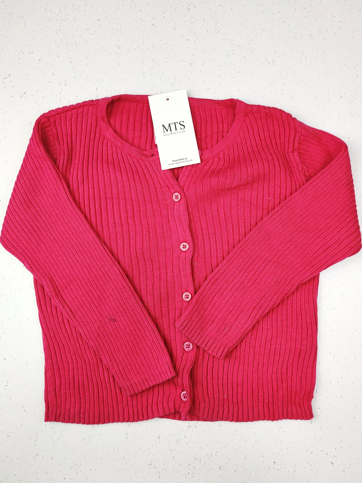 Buy online pre-used pre-loved 100% authentic & Original branded F&F (KWG-3319) available in Pakistan. Top international brands avilable.