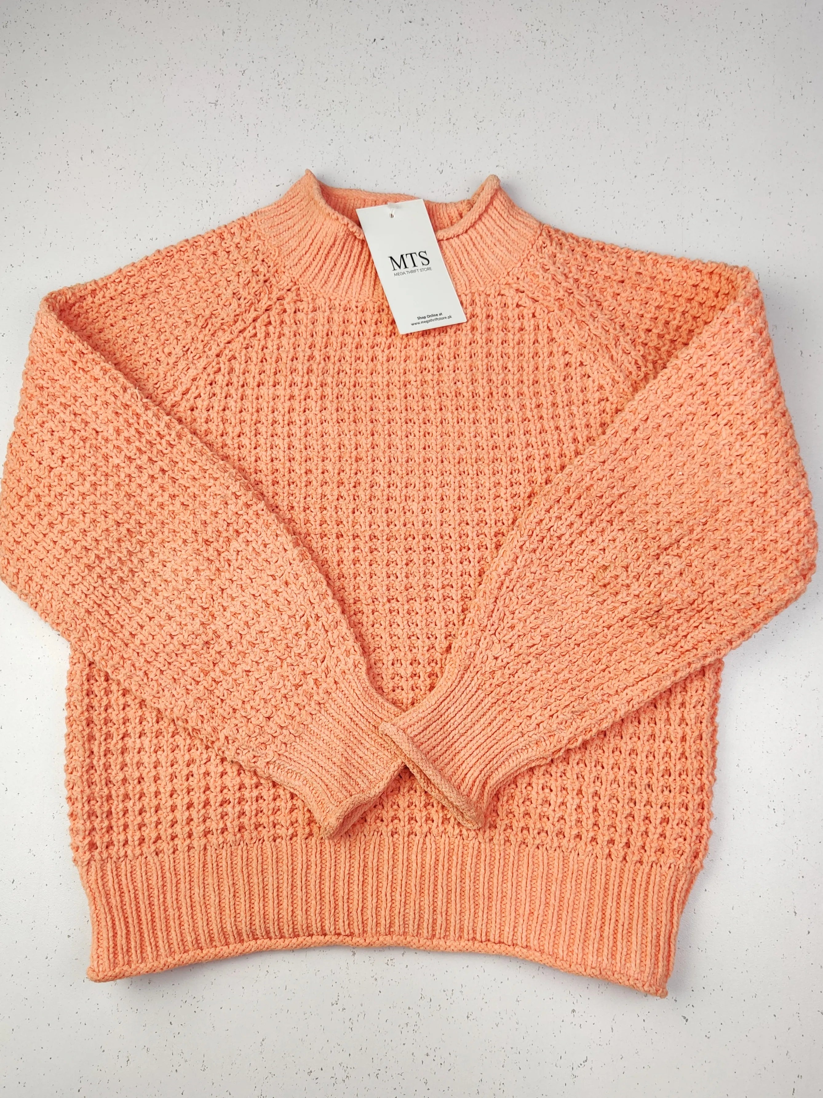 Buy online pre-used pre-loved 100% authentic & Original branded Dunnes Stores (KWG-3327) available in Pakistan. Top international brands avilable.