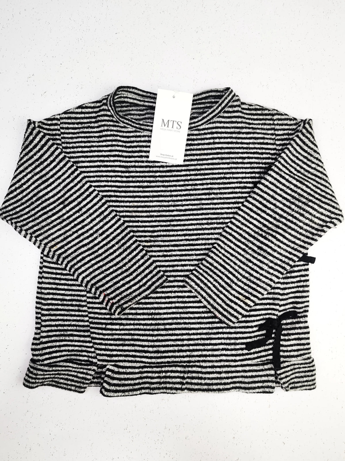 Buy online pre-used pre-loved 100% authentic & Original branded Zara (KWG-3340) available in Pakistan. Top international brands avilable.